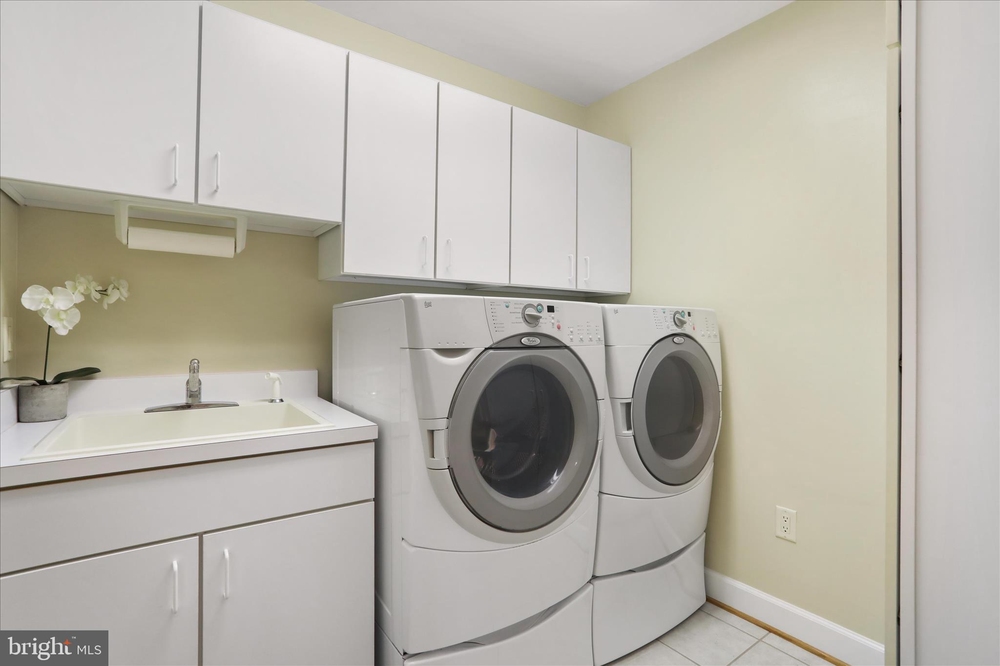 STONY POINTE - Residential