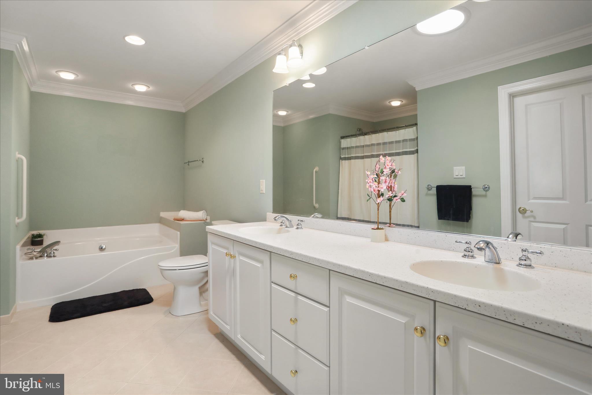 STONY POINTE - Residential