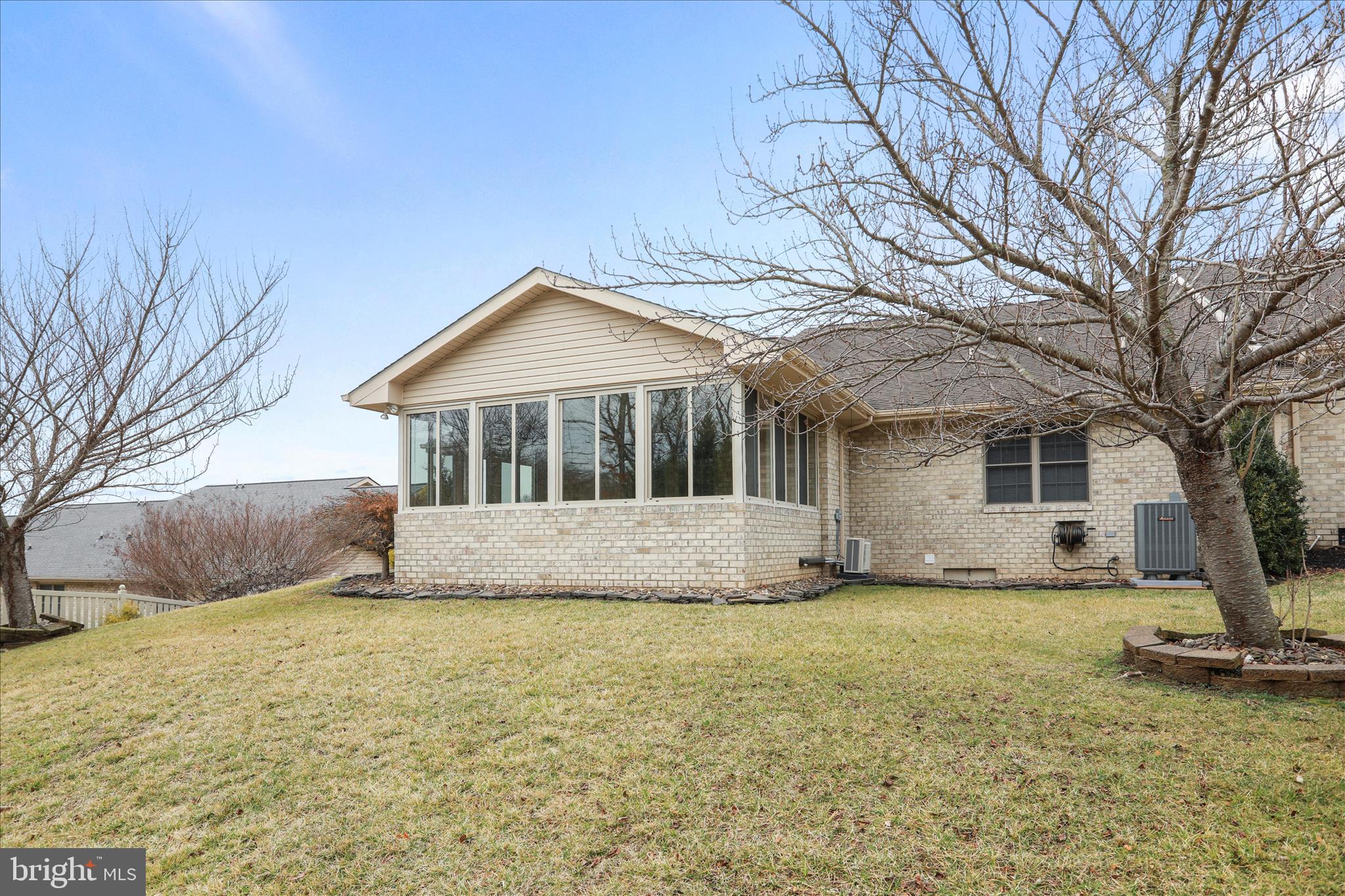 STONY POINTE - Residential