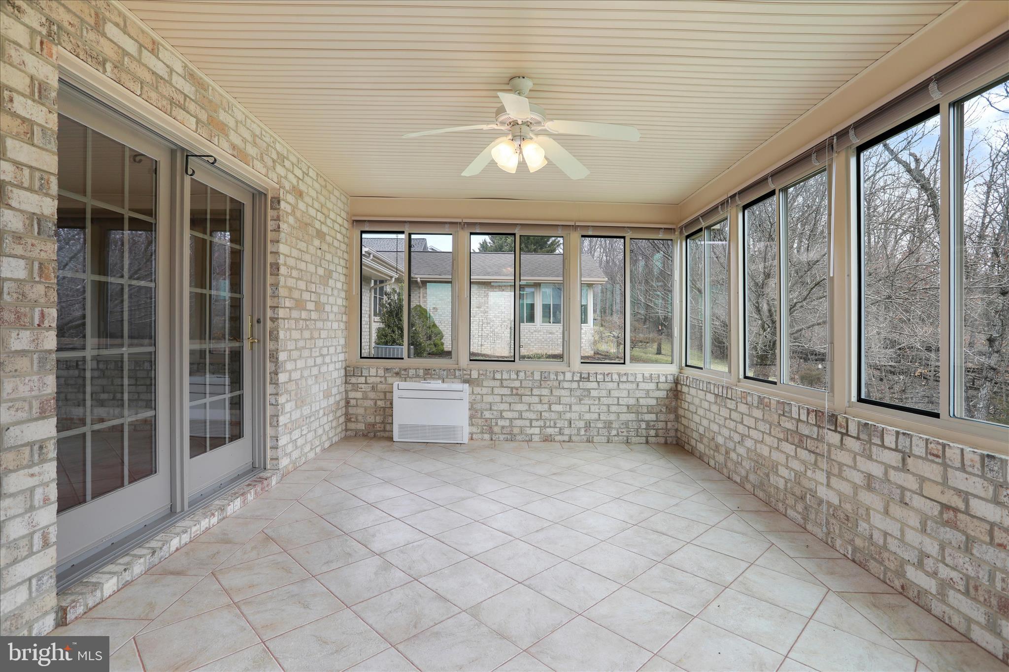 STONY POINTE - Residential