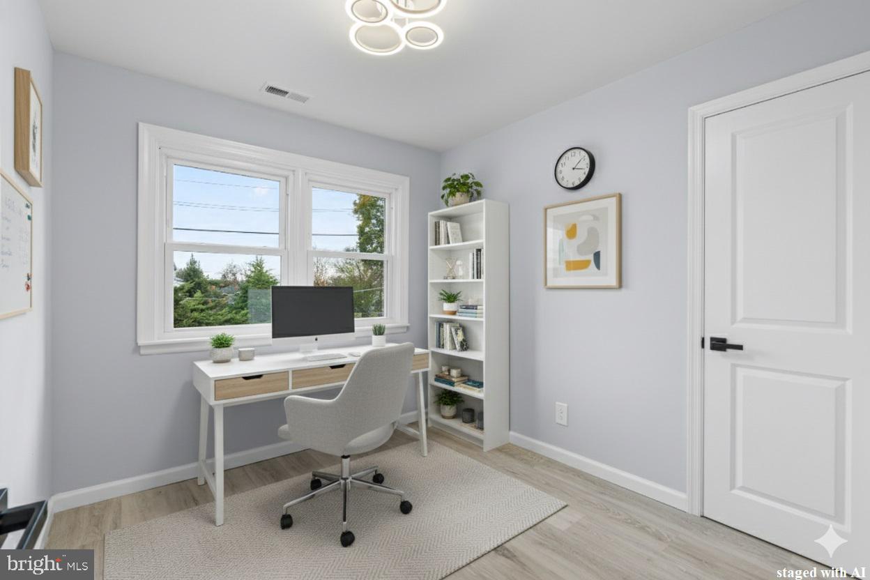 SOMERTON - Residential