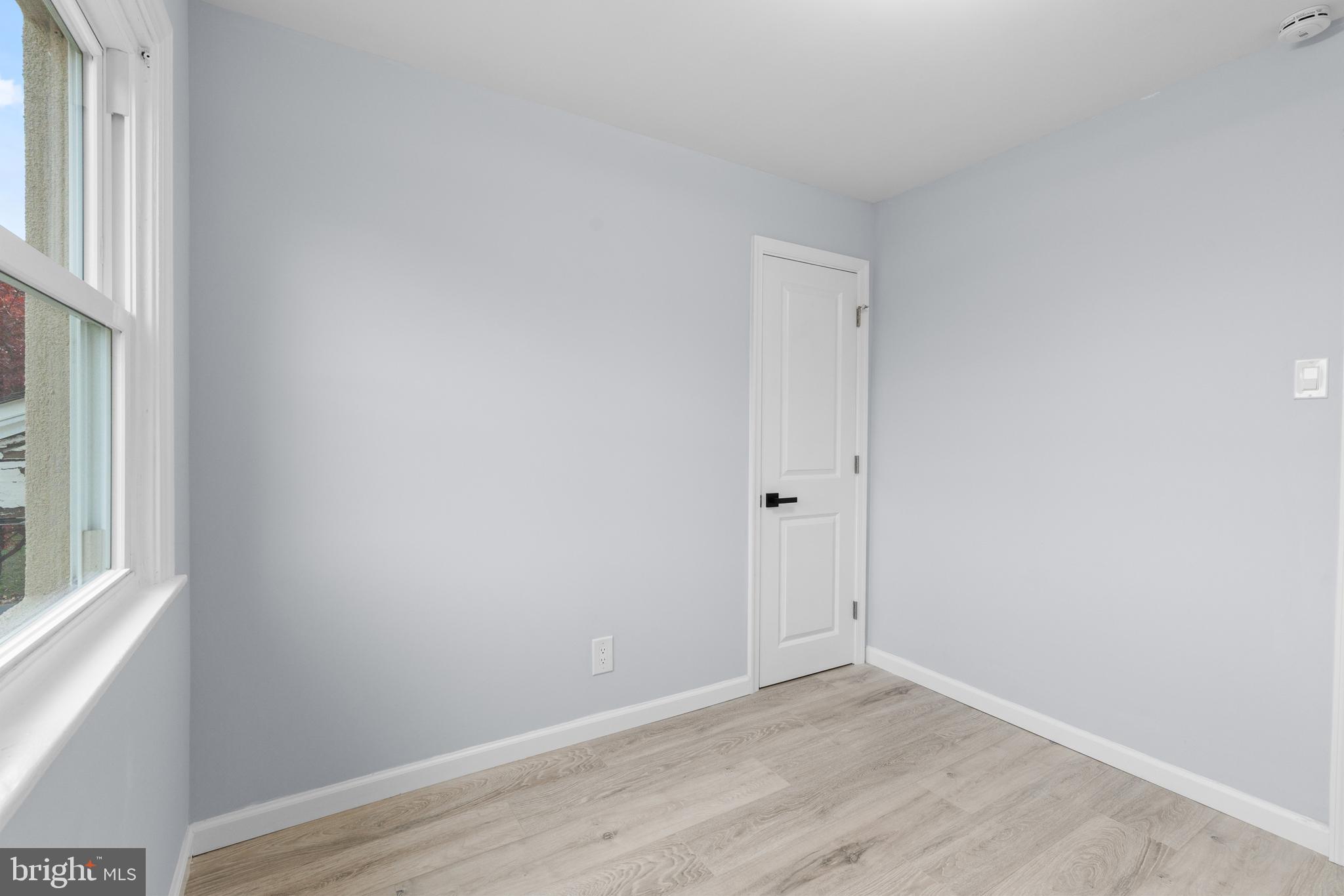 SOMERTON - Residential