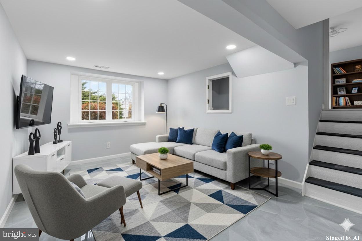 SOMERTON - Residential