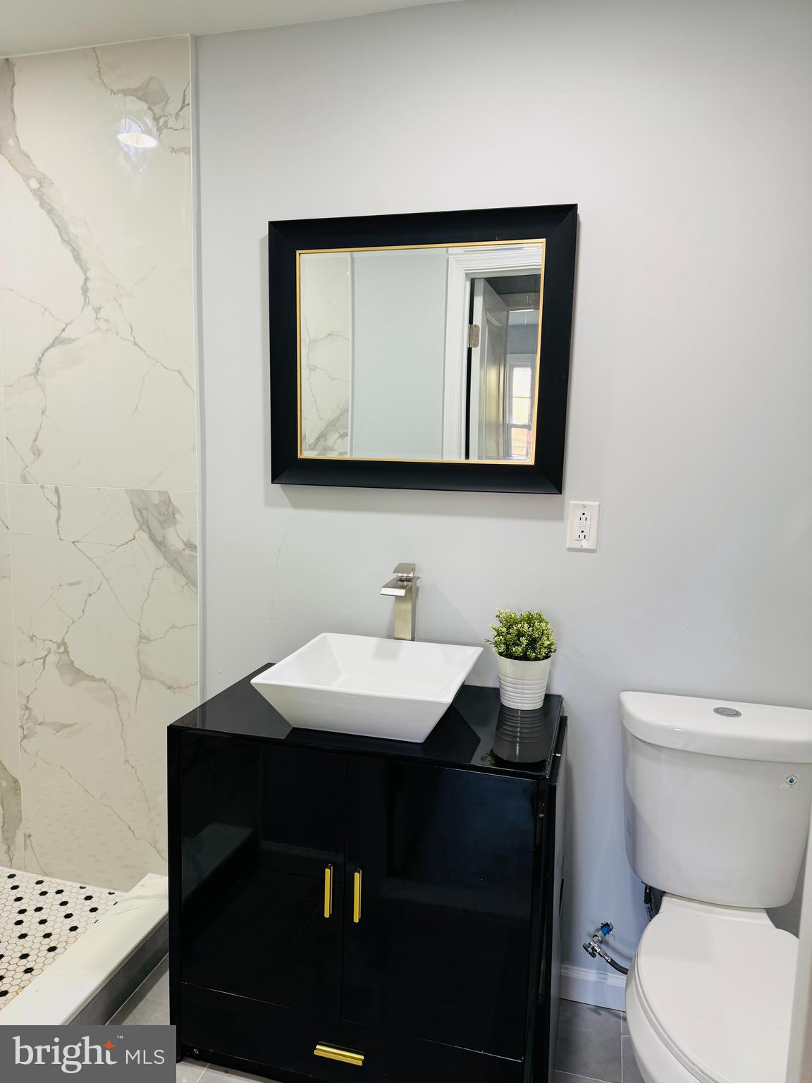 SOMERTON - Residential