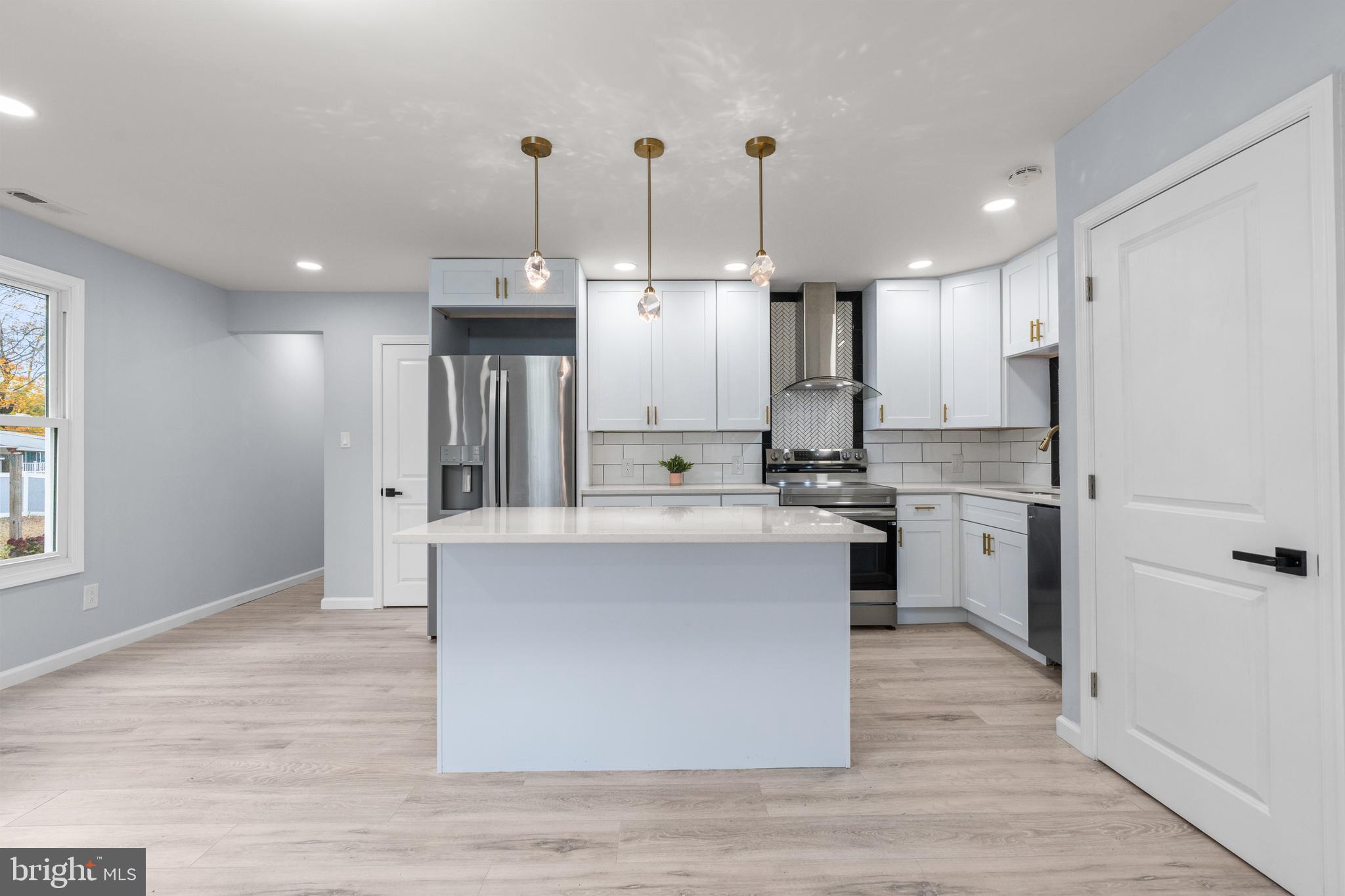 SOMERTON - Residential