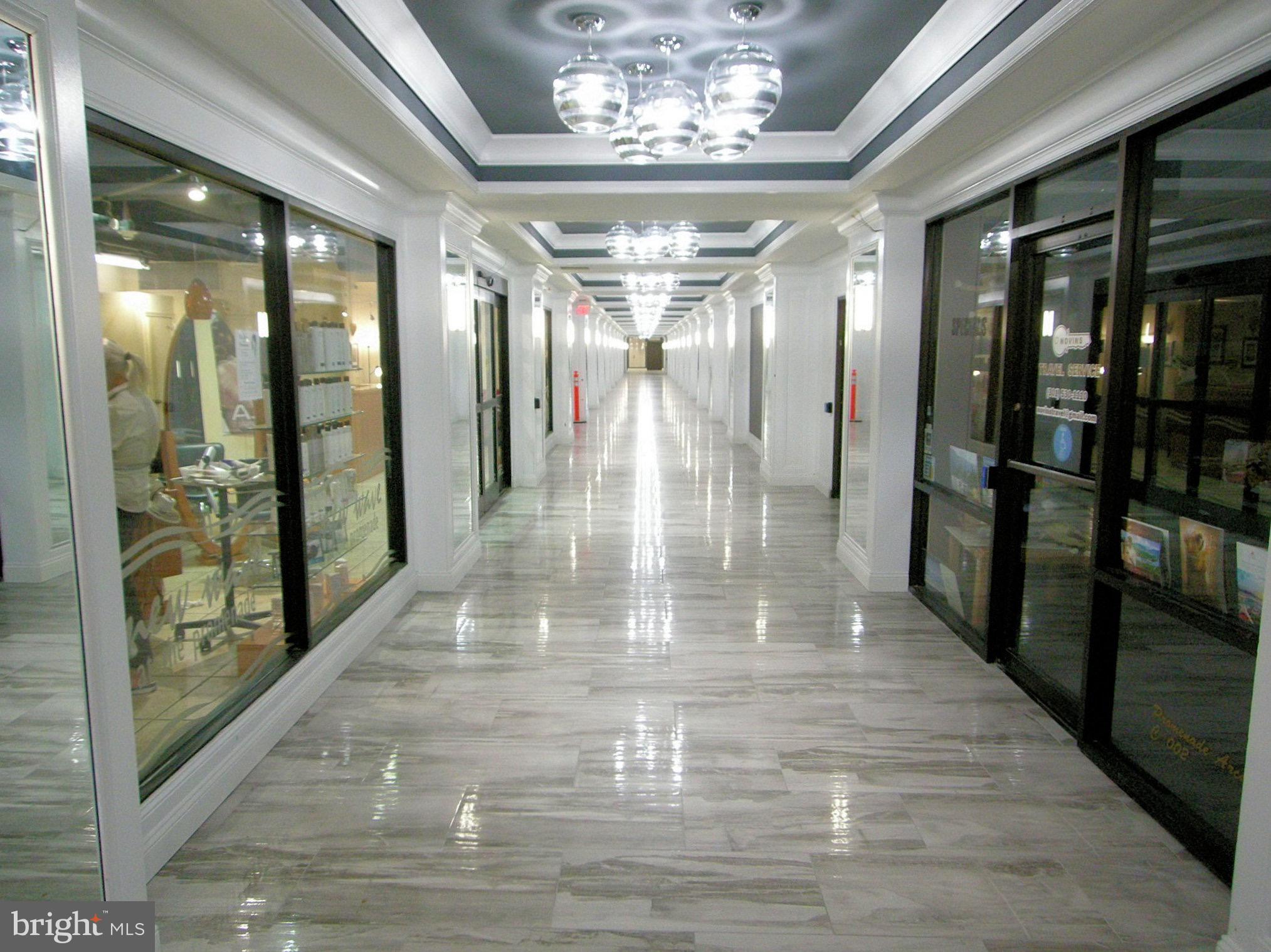 PROMENADE TOWERS - Residential