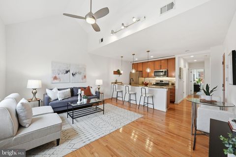 302 TODD PLACE NE 3 WASHINGTON DC 20002