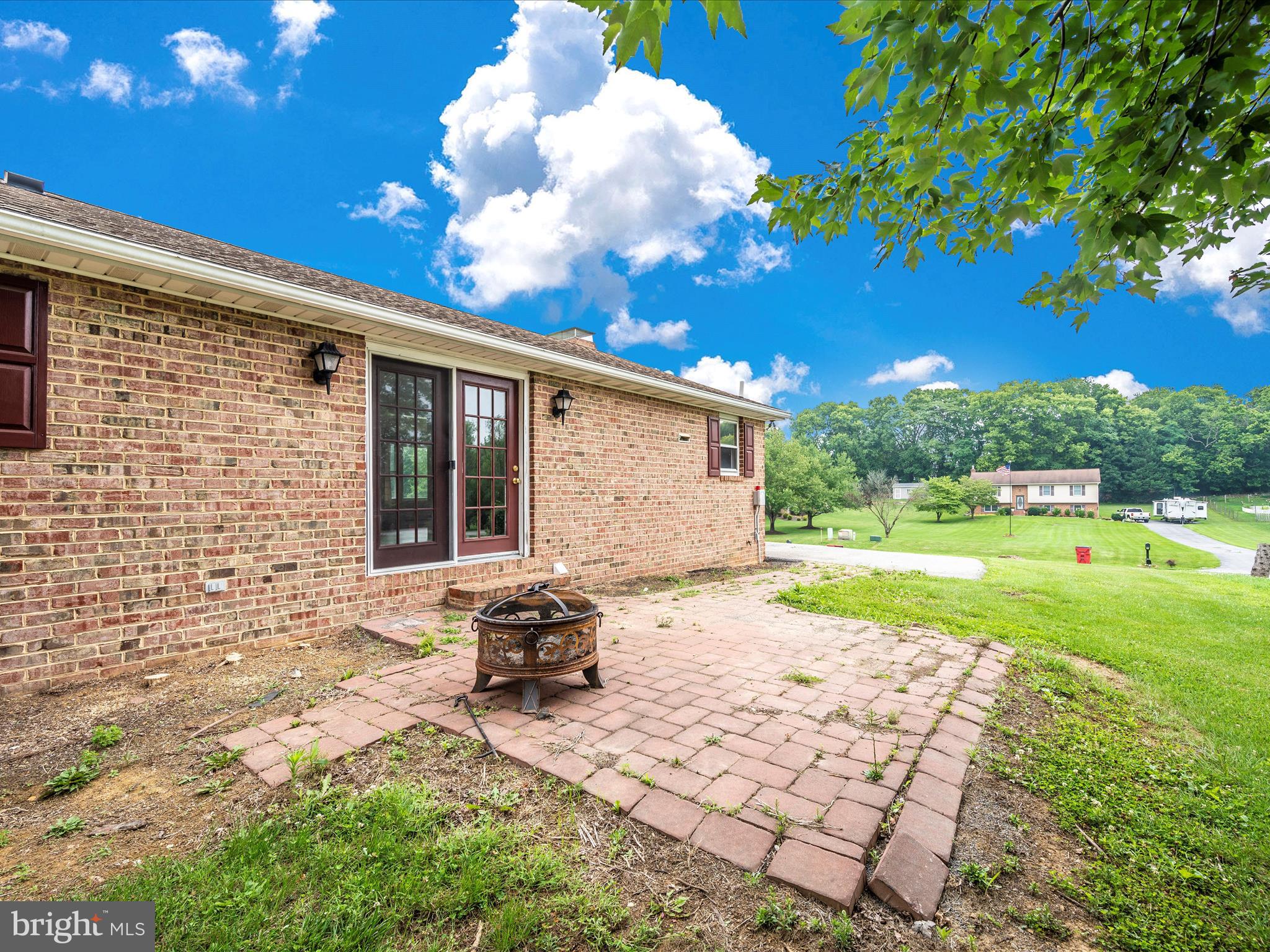 BATTLEFIELD KNOLLS - Residential