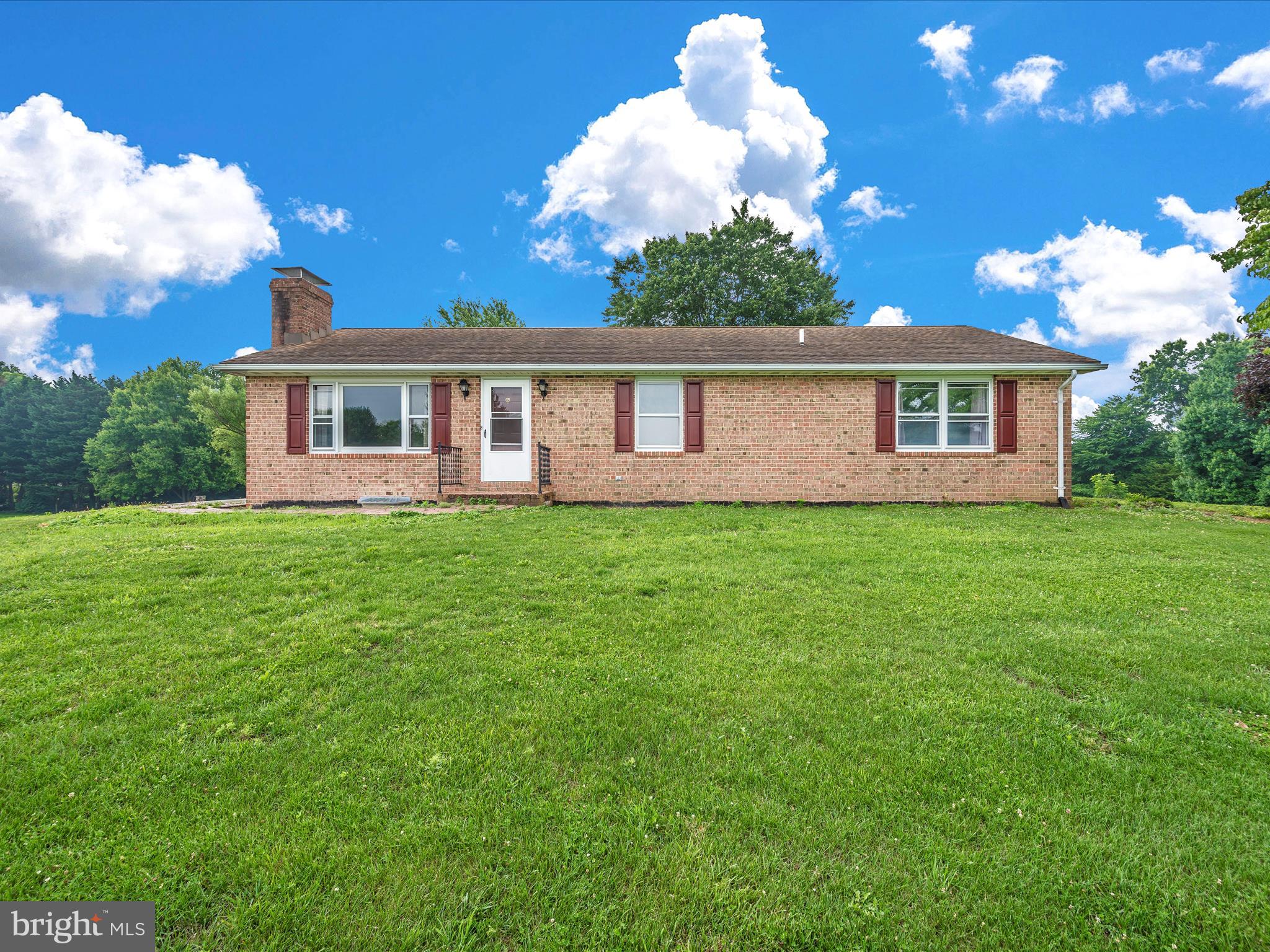 BATTLEFIELD KNOLLS - Residential