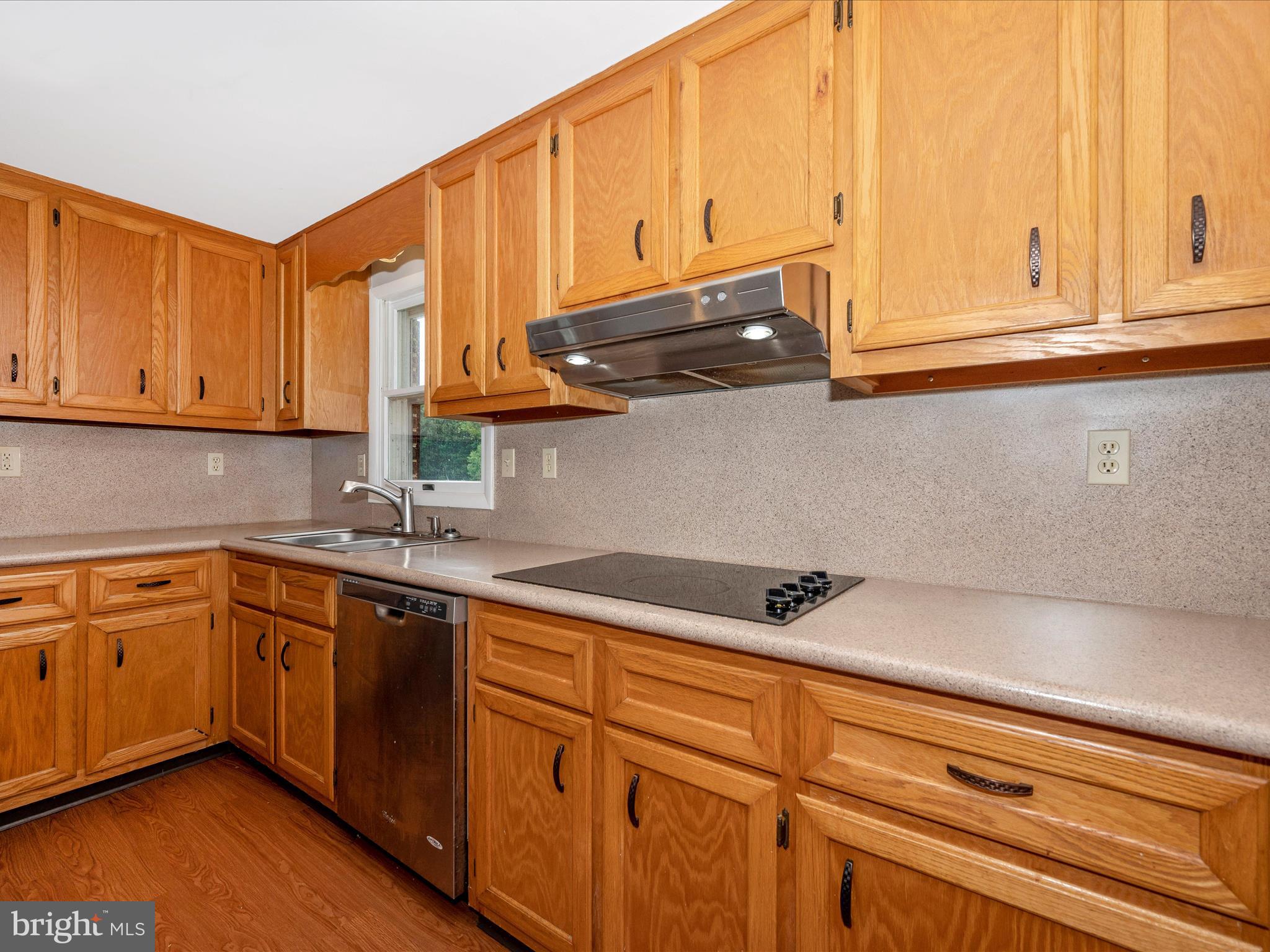 BATTLEFIELD KNOLLS - Residential