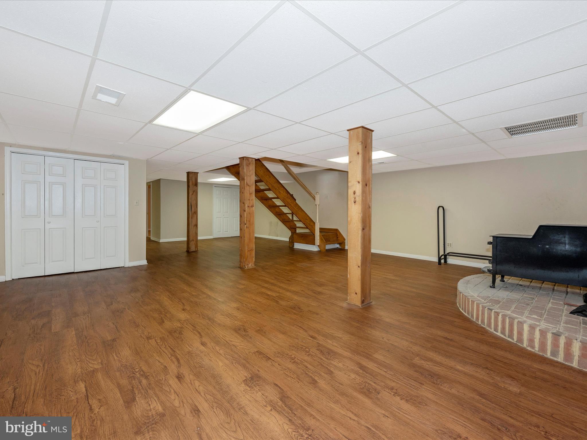 BATTLEFIELD KNOLLS - Residential