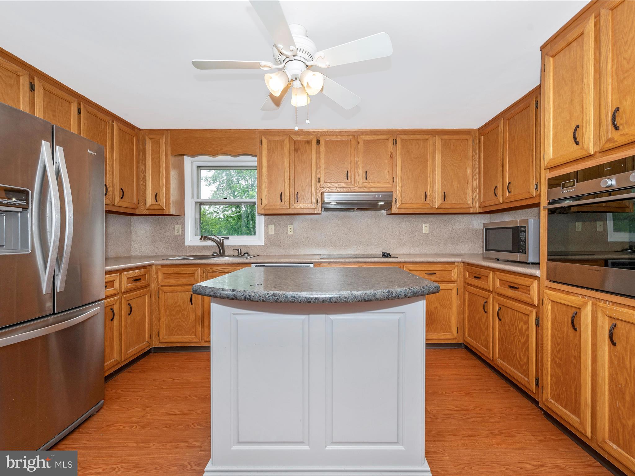 BATTLEFIELD KNOLLS - Residential