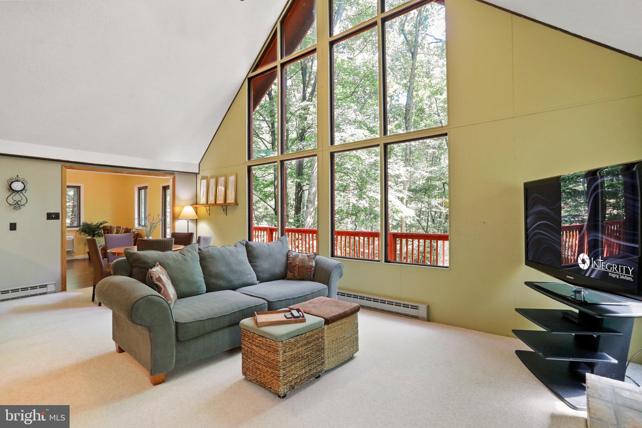 THE WOODS - Residential