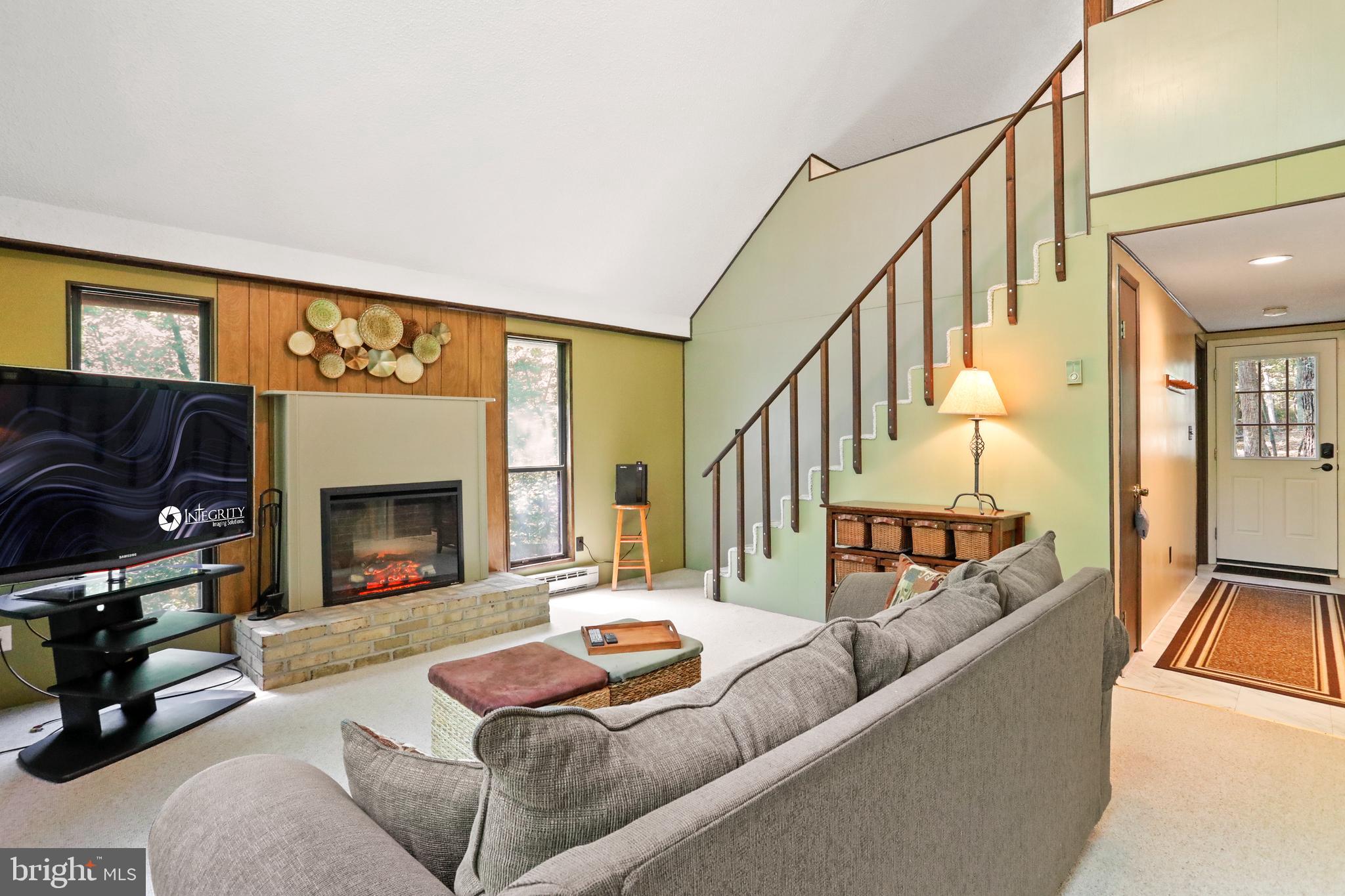 THE WOODS - Residential