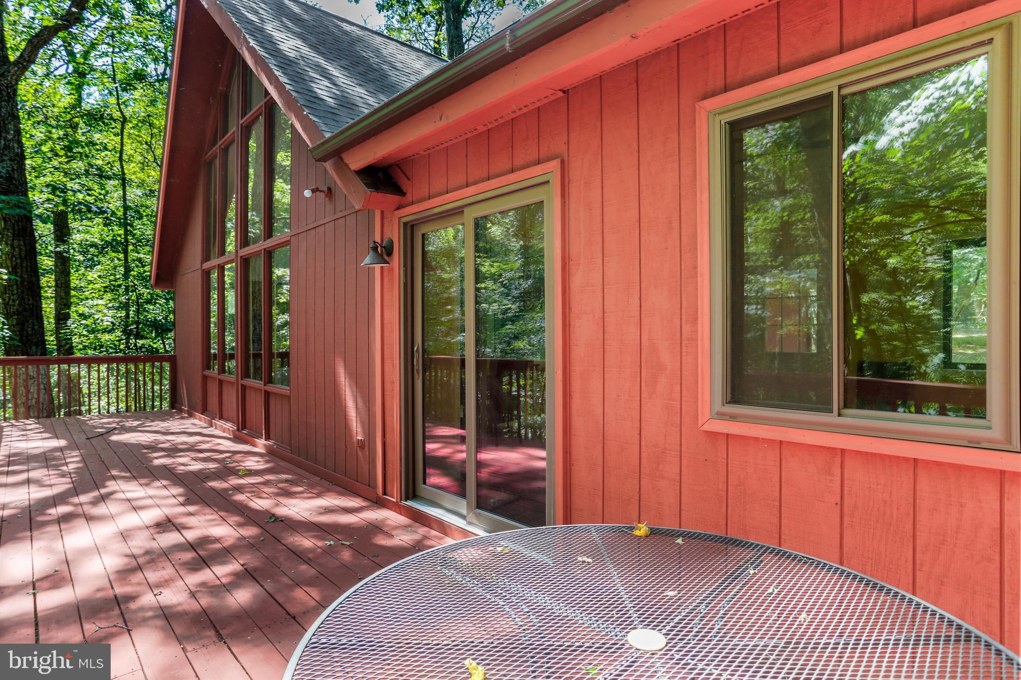 THE WOODS - Residential