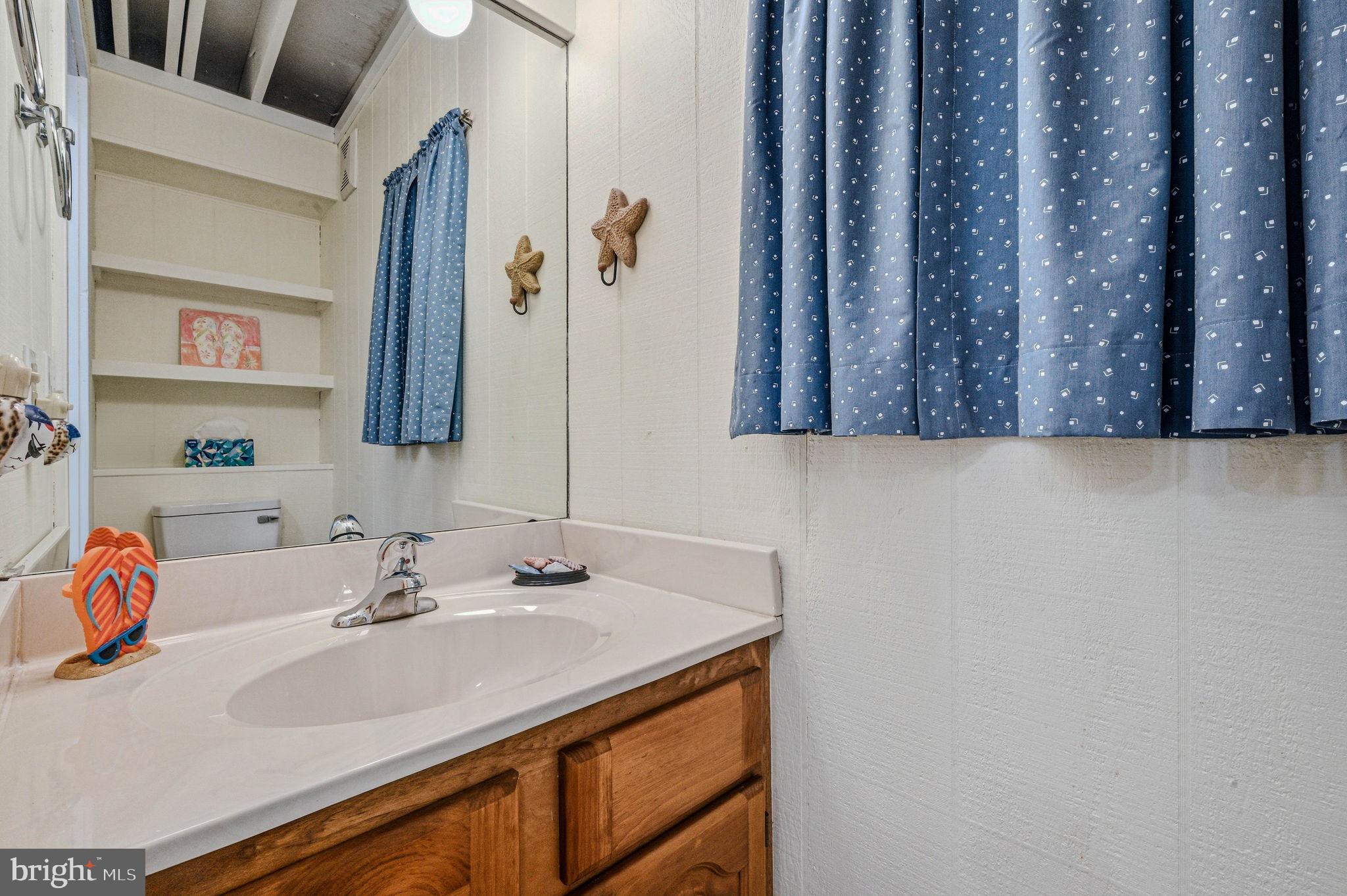 MALLARD LAKES - Residential