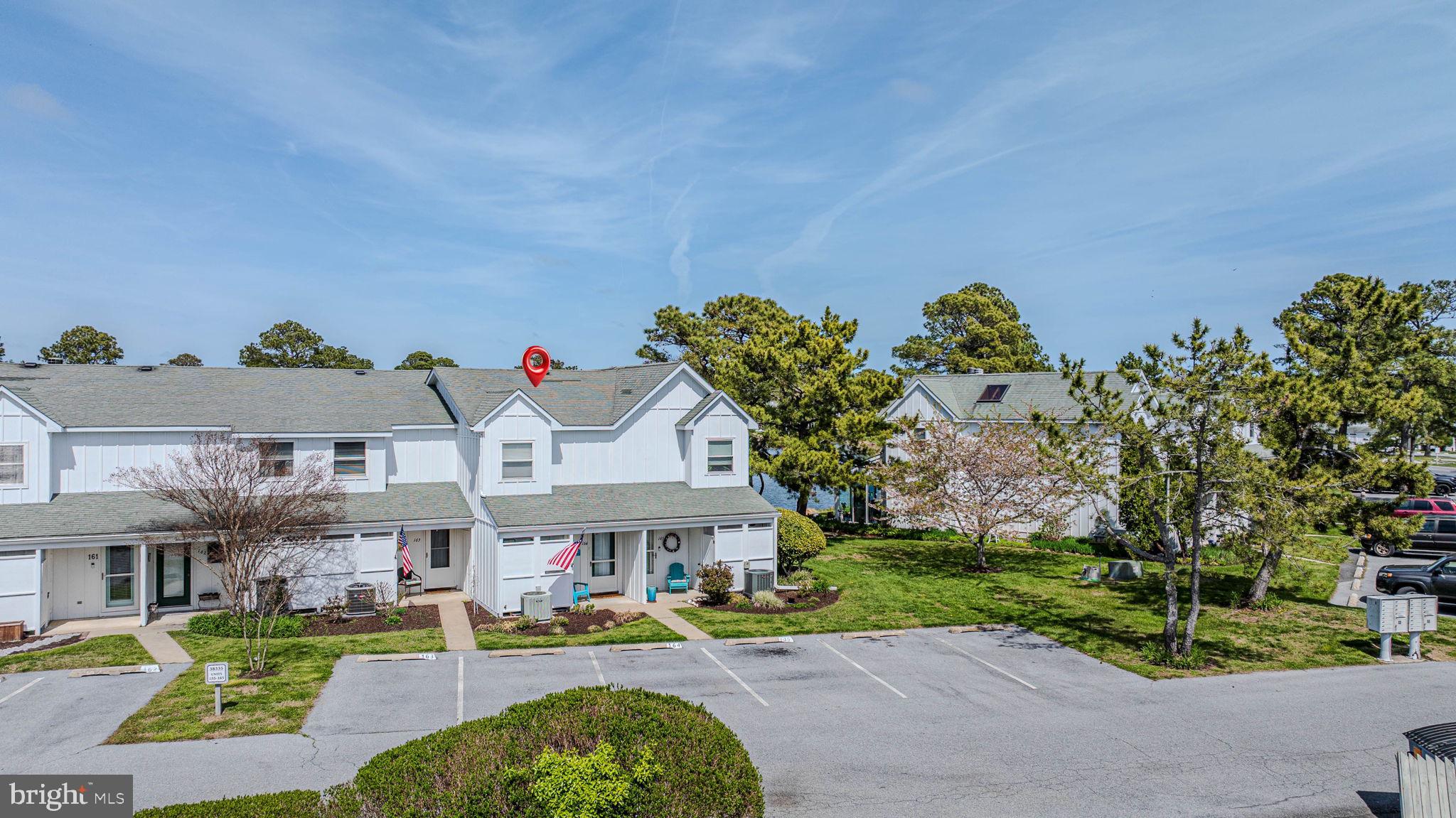 MALLARD LAKES - Residential