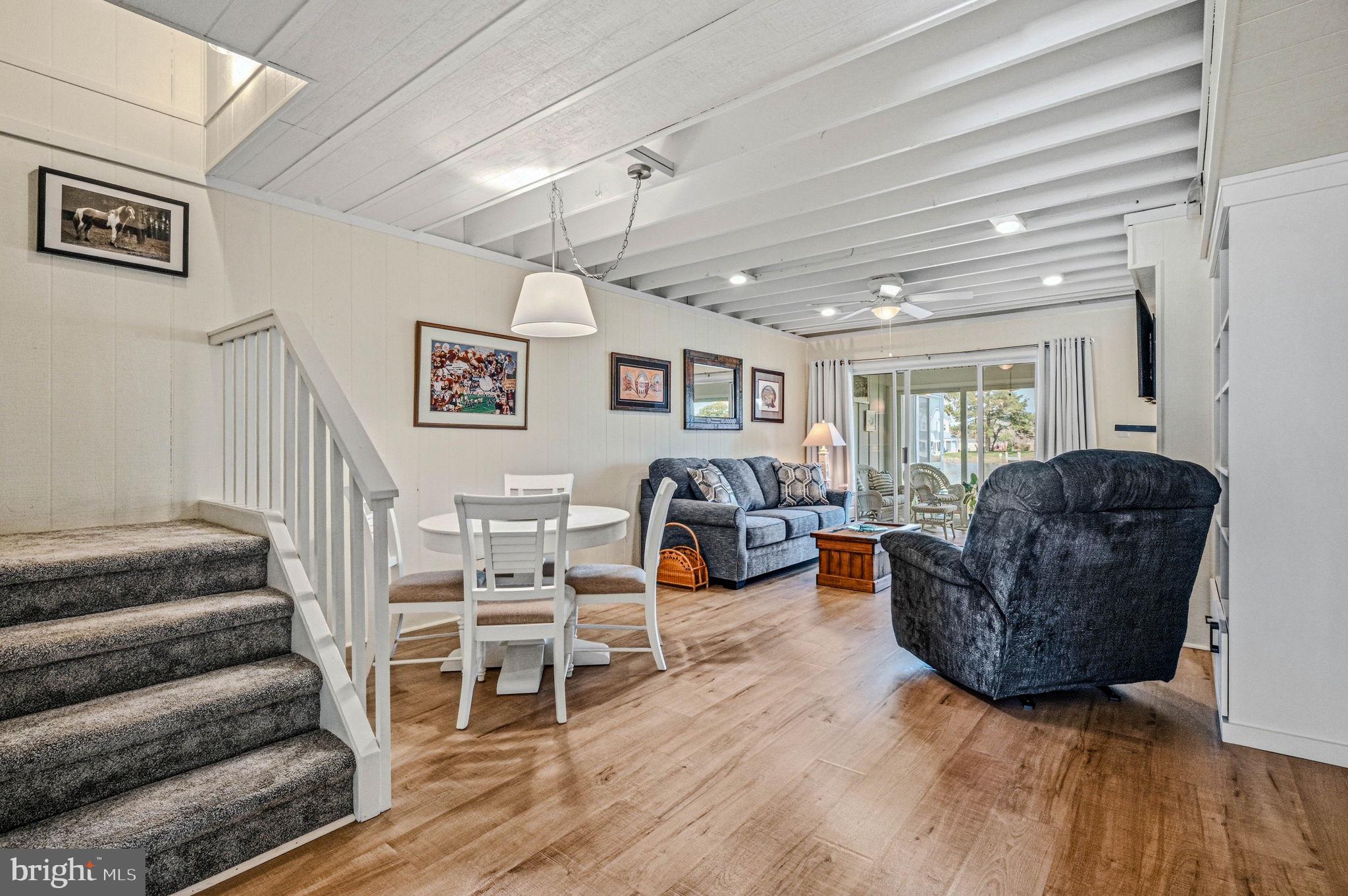 MALLARD LAKES - Residential