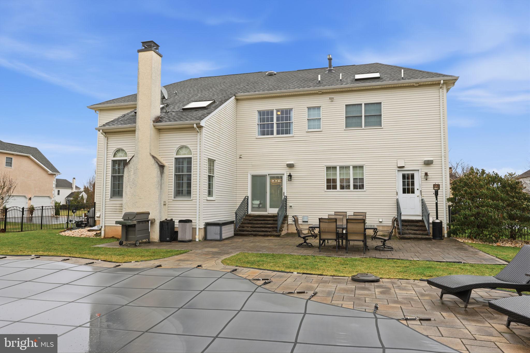 NORTHAMPTON HUNT - Residential