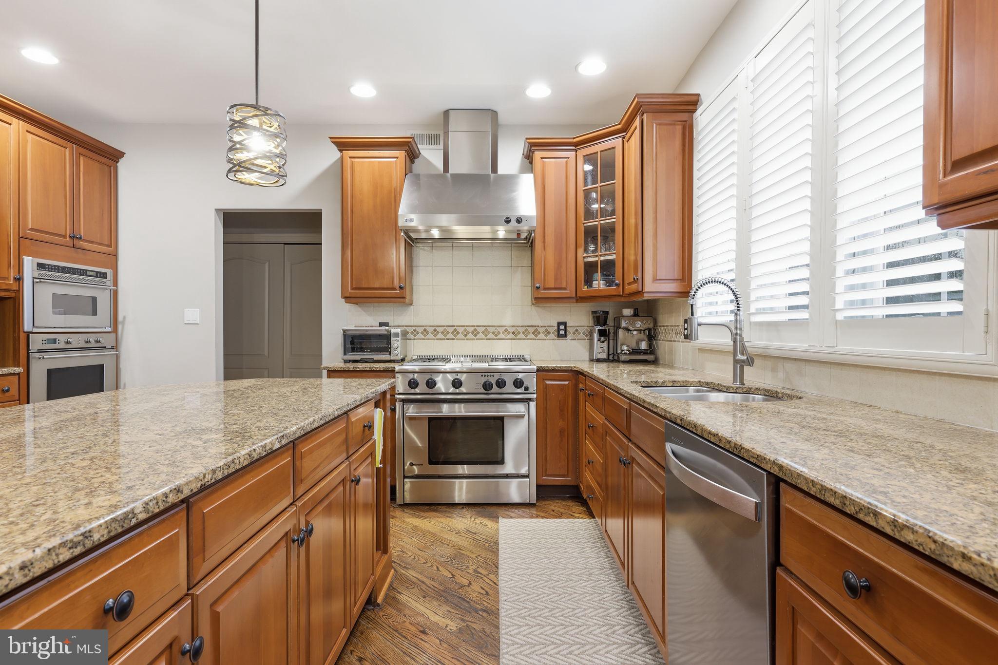 NORTHAMPTON HUNT - Residential