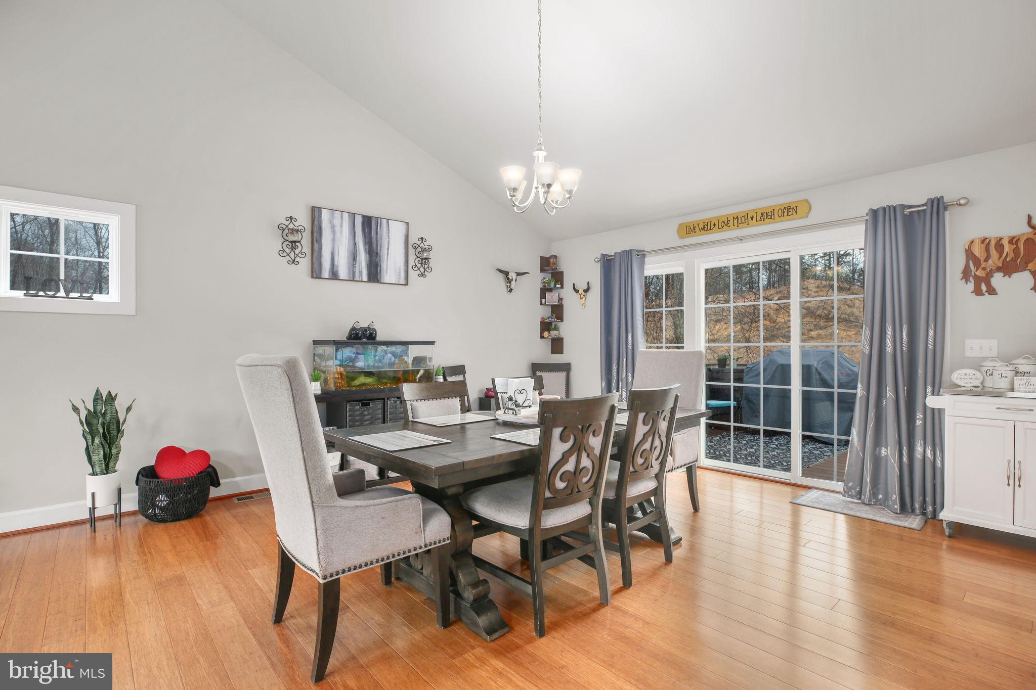 RUBY GLEN - Residential