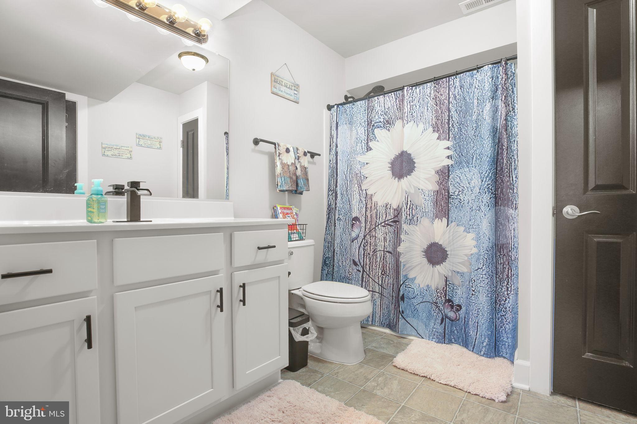 RUBY GLEN - Residential