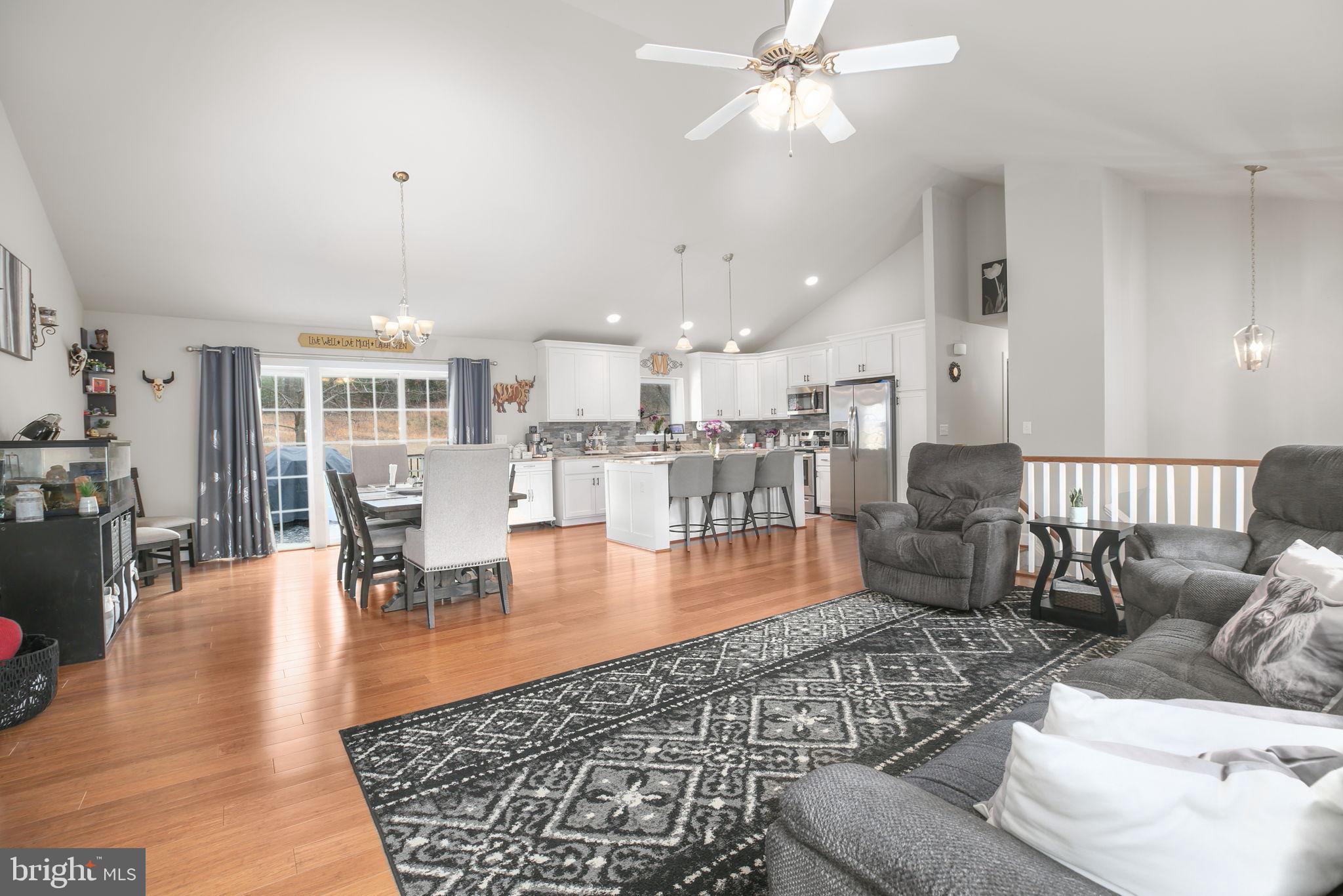 RUBY GLEN - Residential