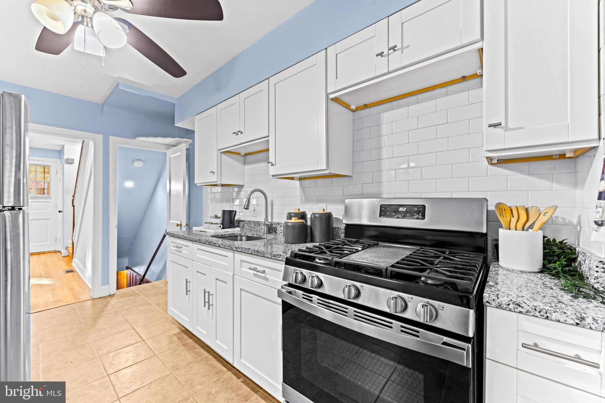 EDNOR GARDENS - LAKESIDE - Residential