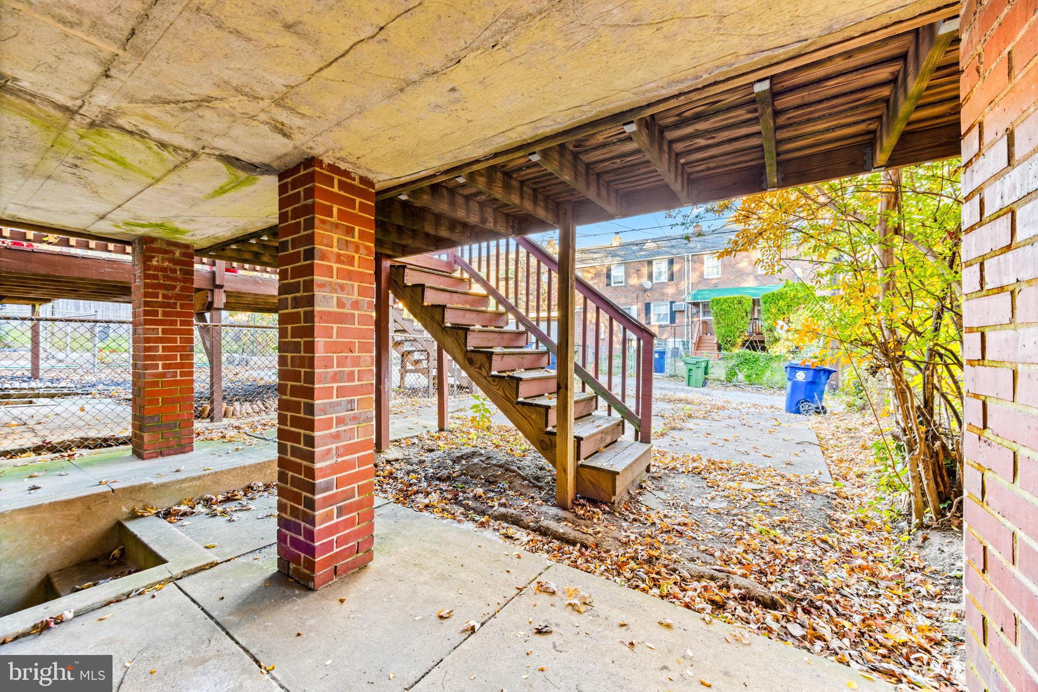 EDNOR GARDENS - LAKESIDE - Residential