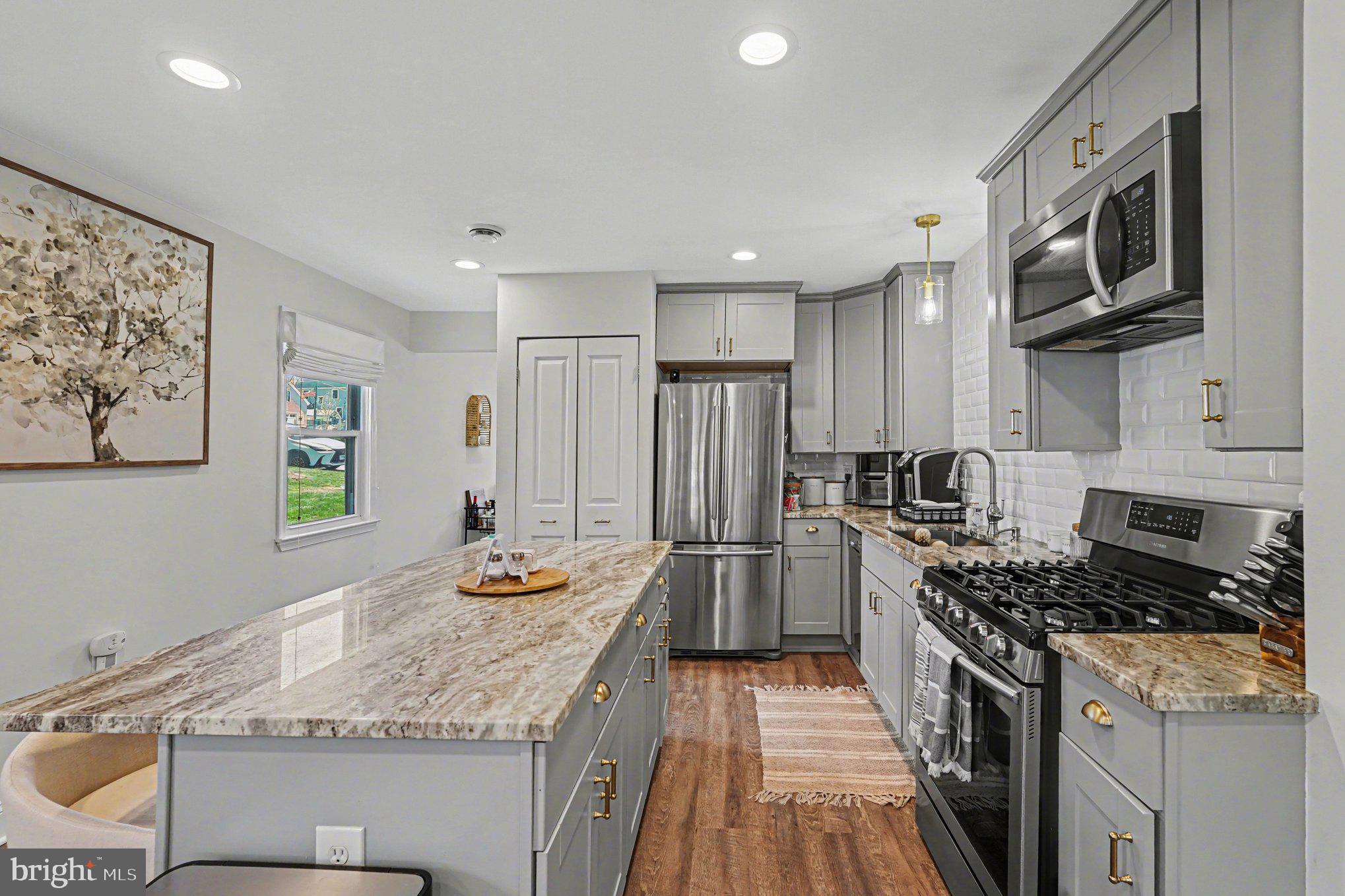 HALETHORPE - Residential