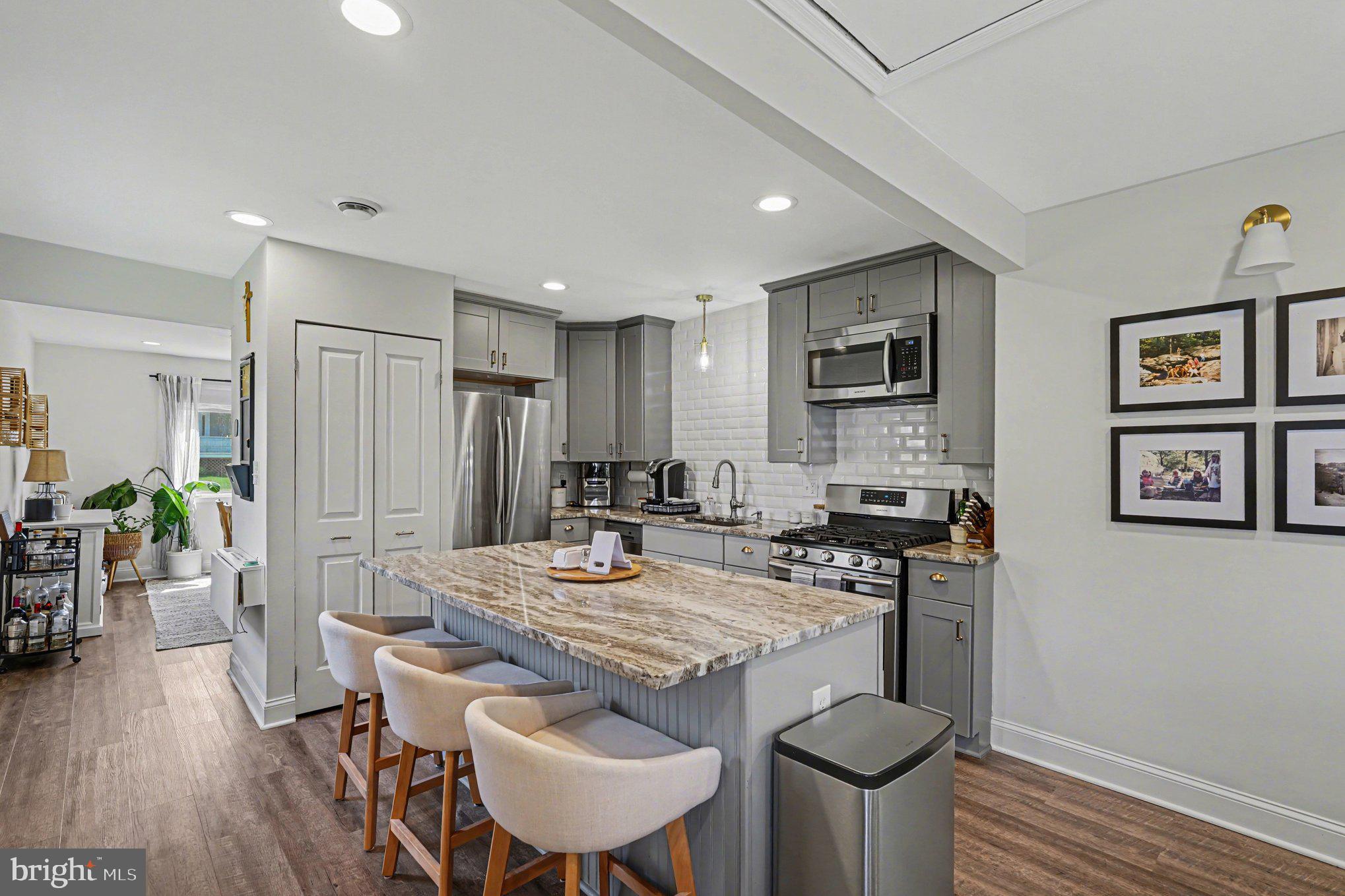 HALETHORPE - Residential