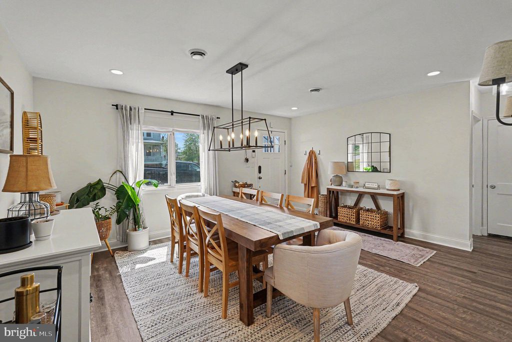 Photo of 4502 Linden Avenue, BALTIMORE, MD 21227 (MLS # MDBC2158872)