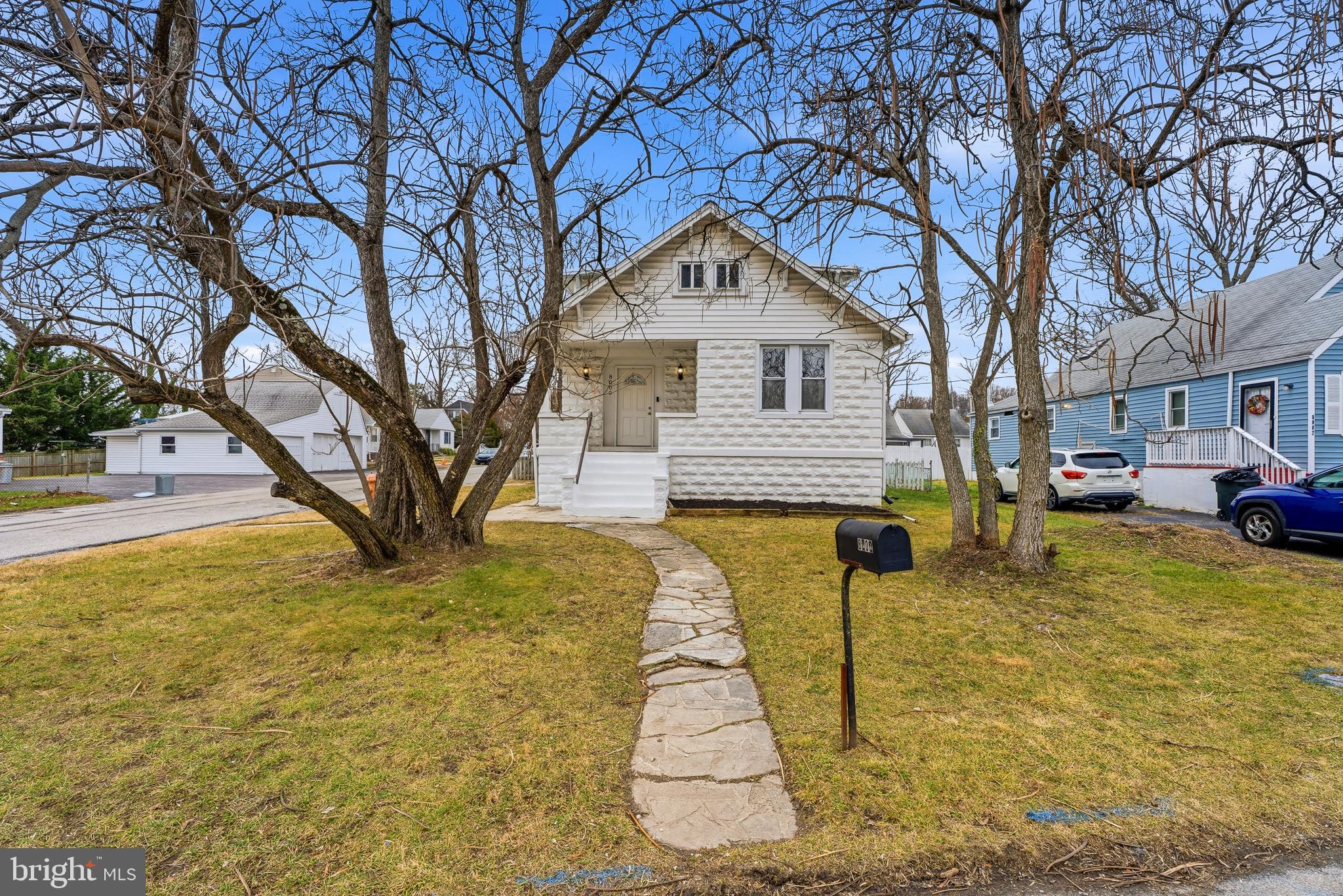 HILLENDALE PARK - Residential