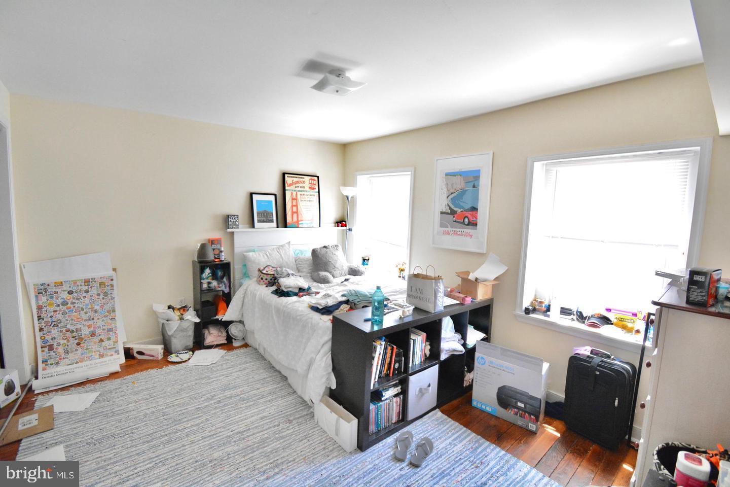 ROXBOROUGH - Residential Lease