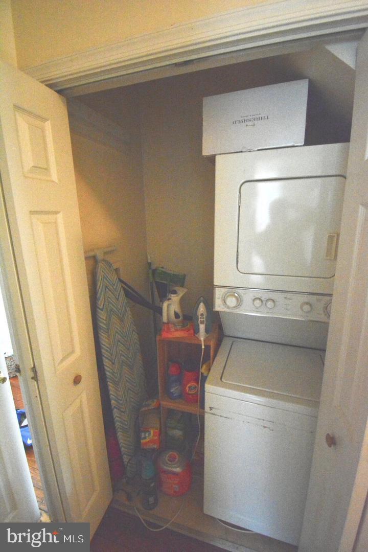 ROXBOROUGH - Residential Lease