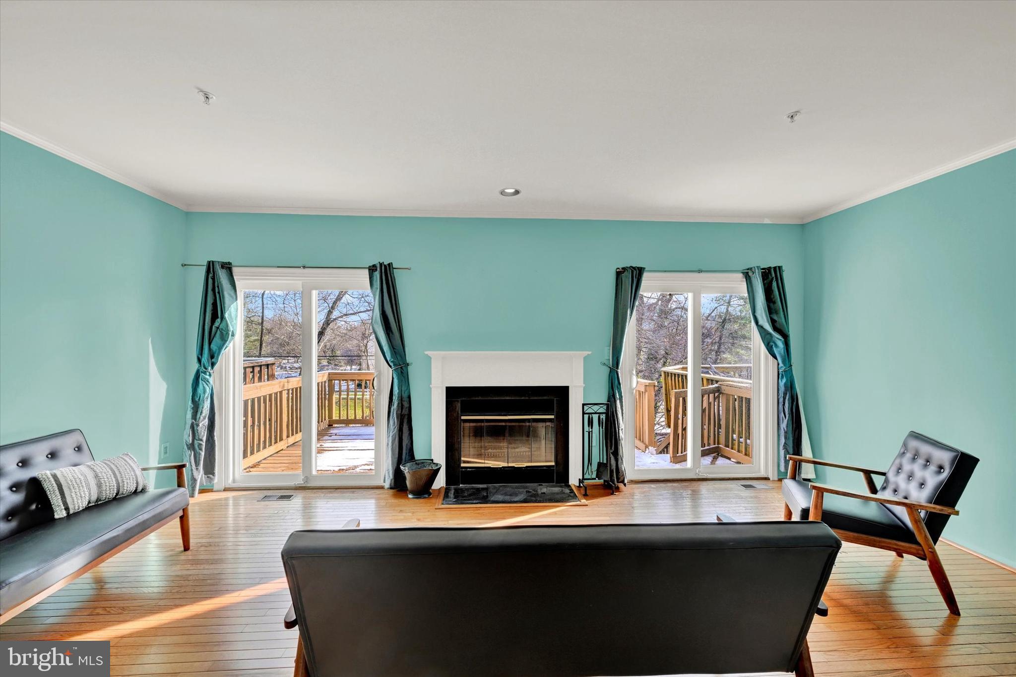 WOODLAND VILLAGE - Residential