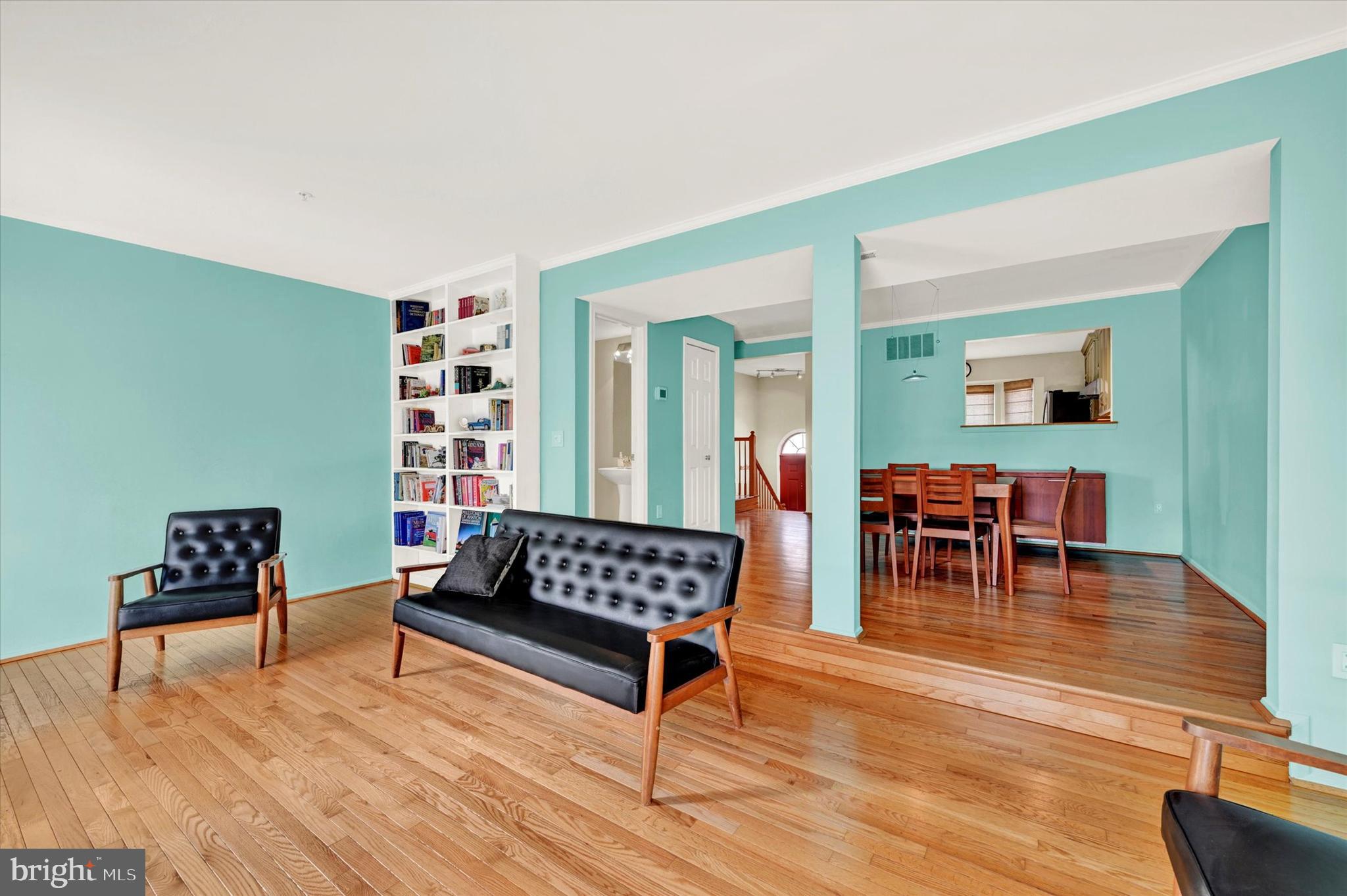 WOODLAND VILLAGE - Residential