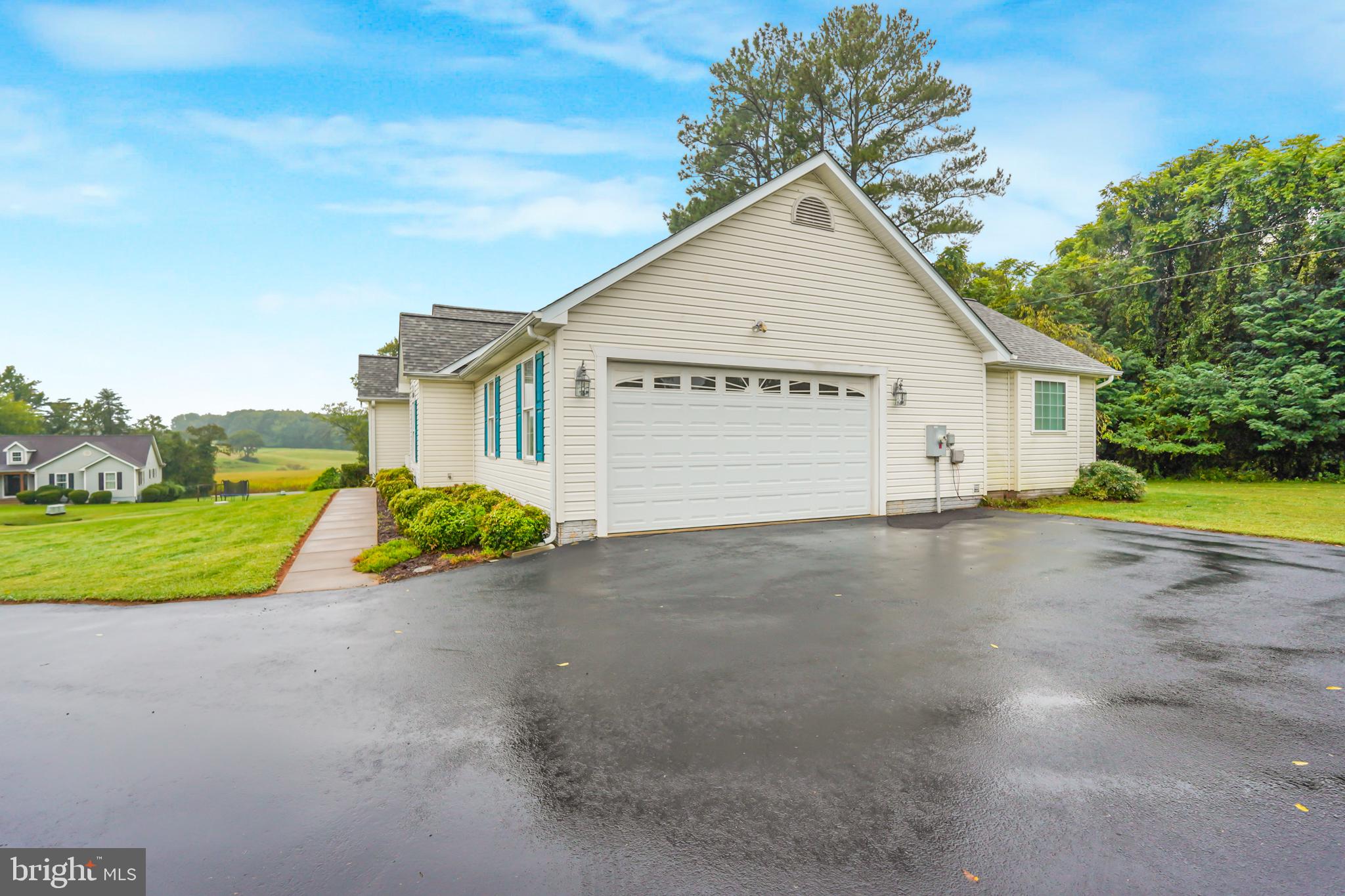 10700 CHANCELLORSVILLE DRIVE