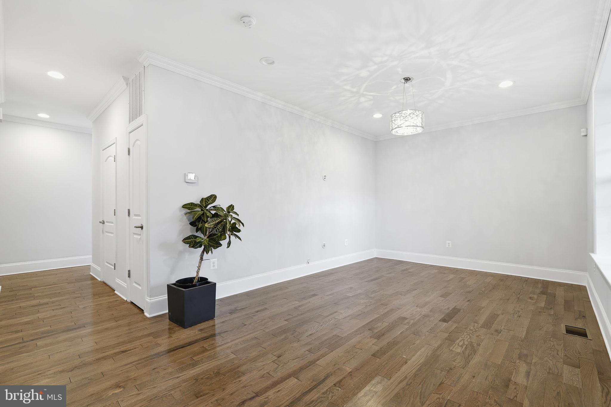 WESTMORE GARDENS - Residential