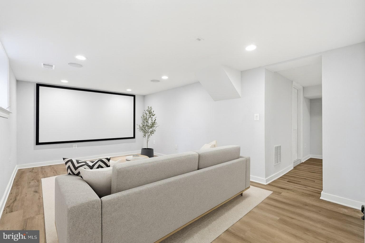 WESTMORE GARDENS - Residential