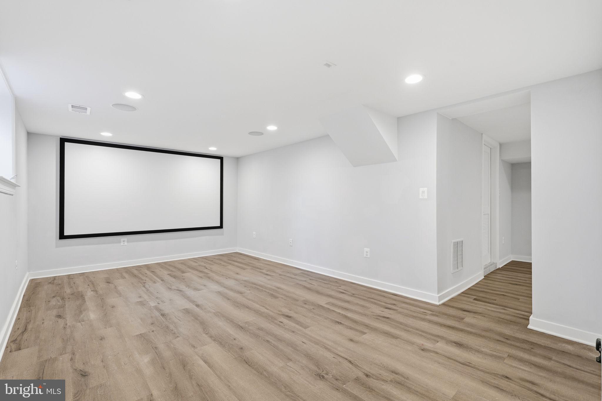 WESTMORE GARDENS - Residential