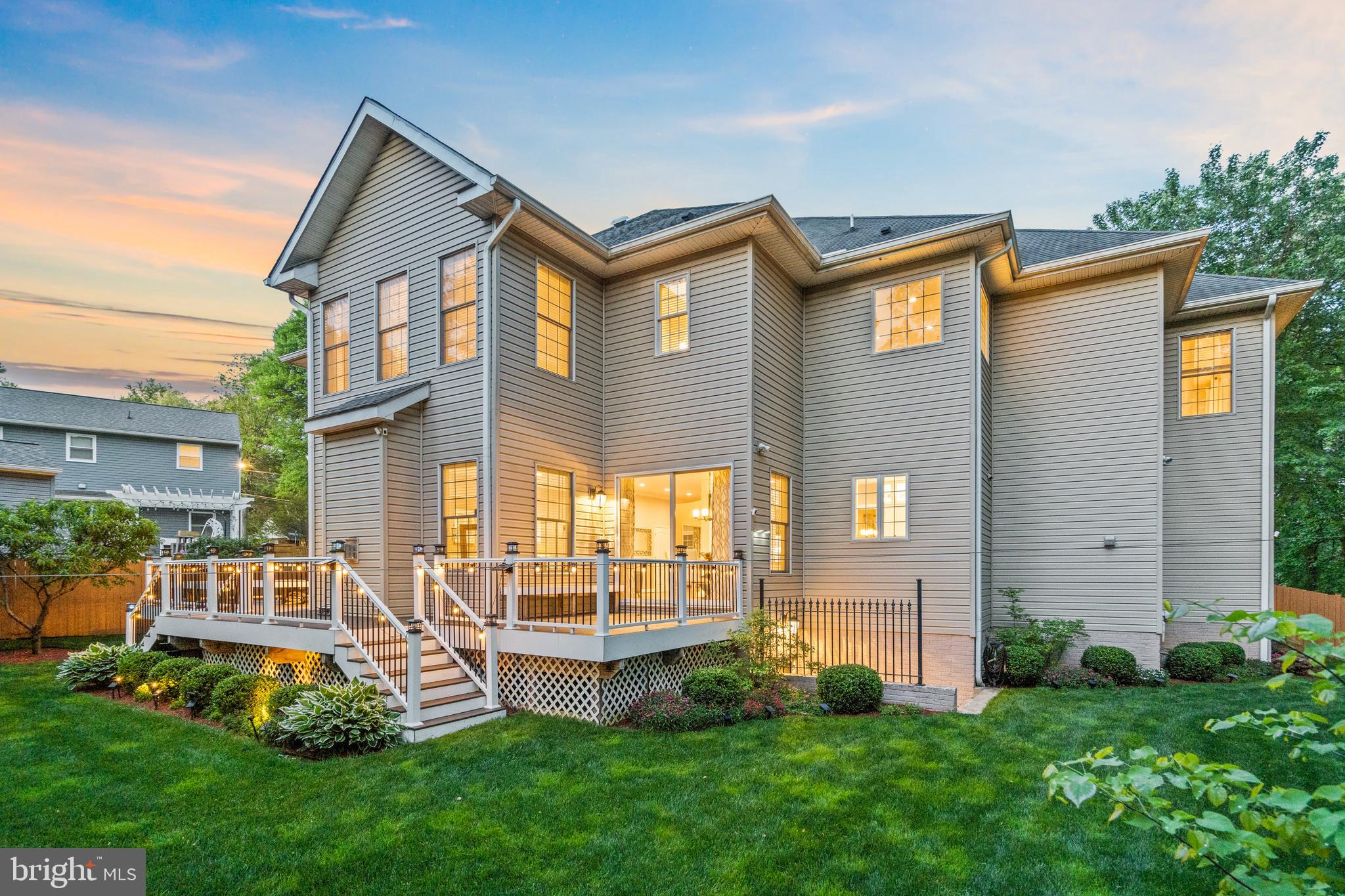 PIMMIT VIEW - Residential