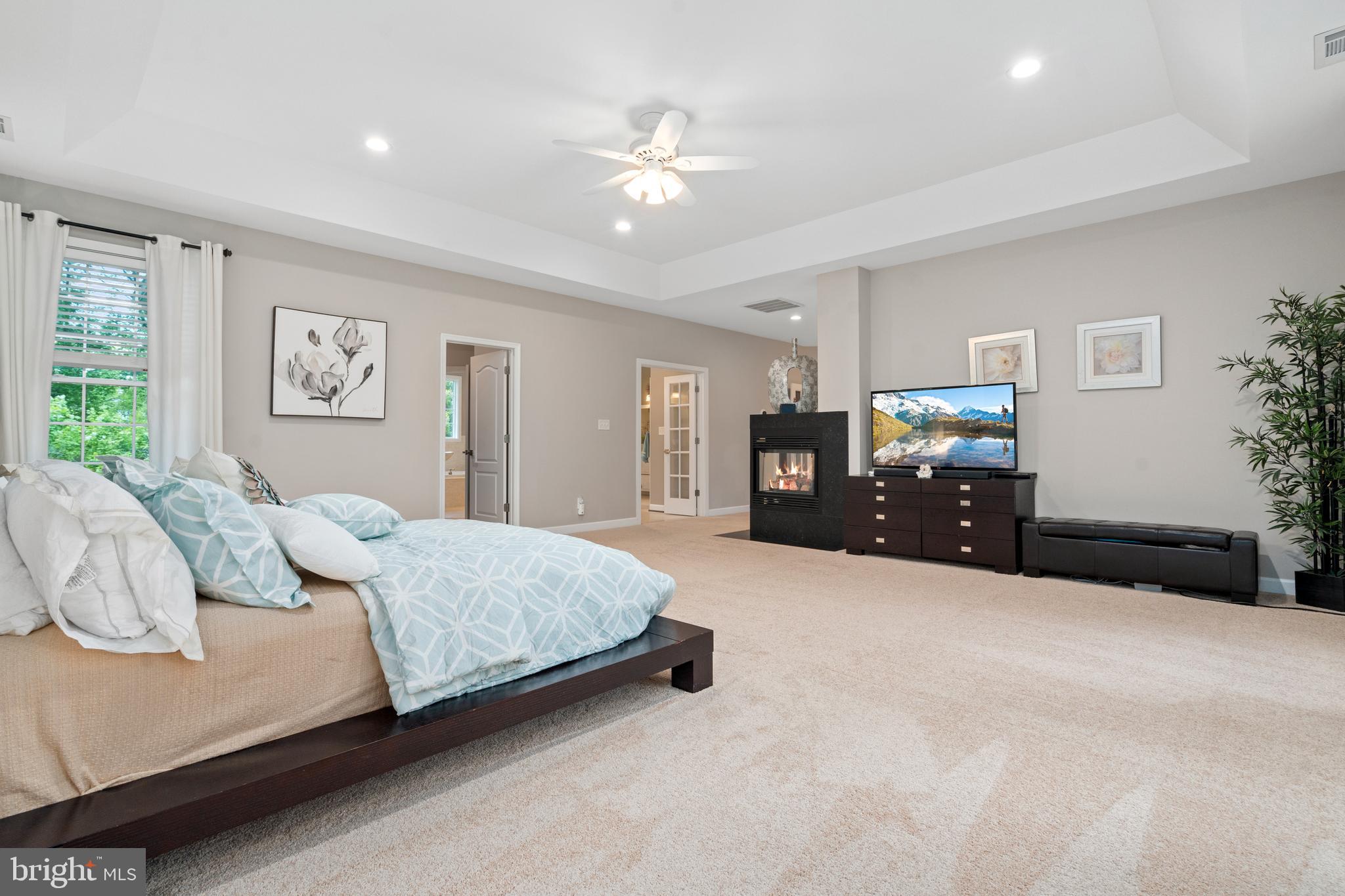 PIMMIT VIEW - Residential