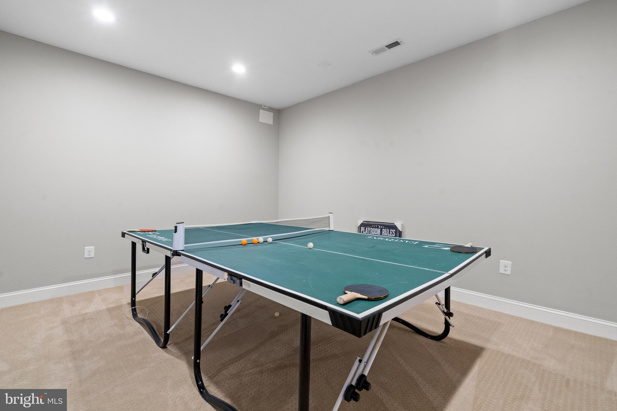 PIMMIT VIEW - Residential