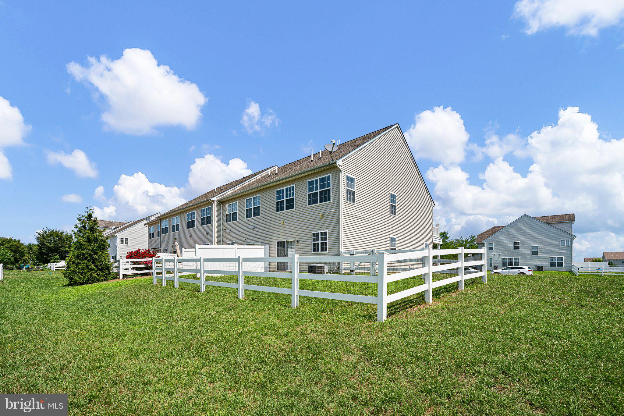 17 WELDON DRIVE