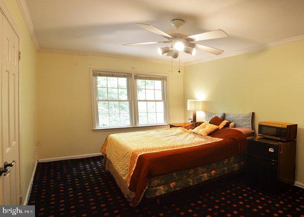 FOREST HILLS COMMONS - Residential Lease