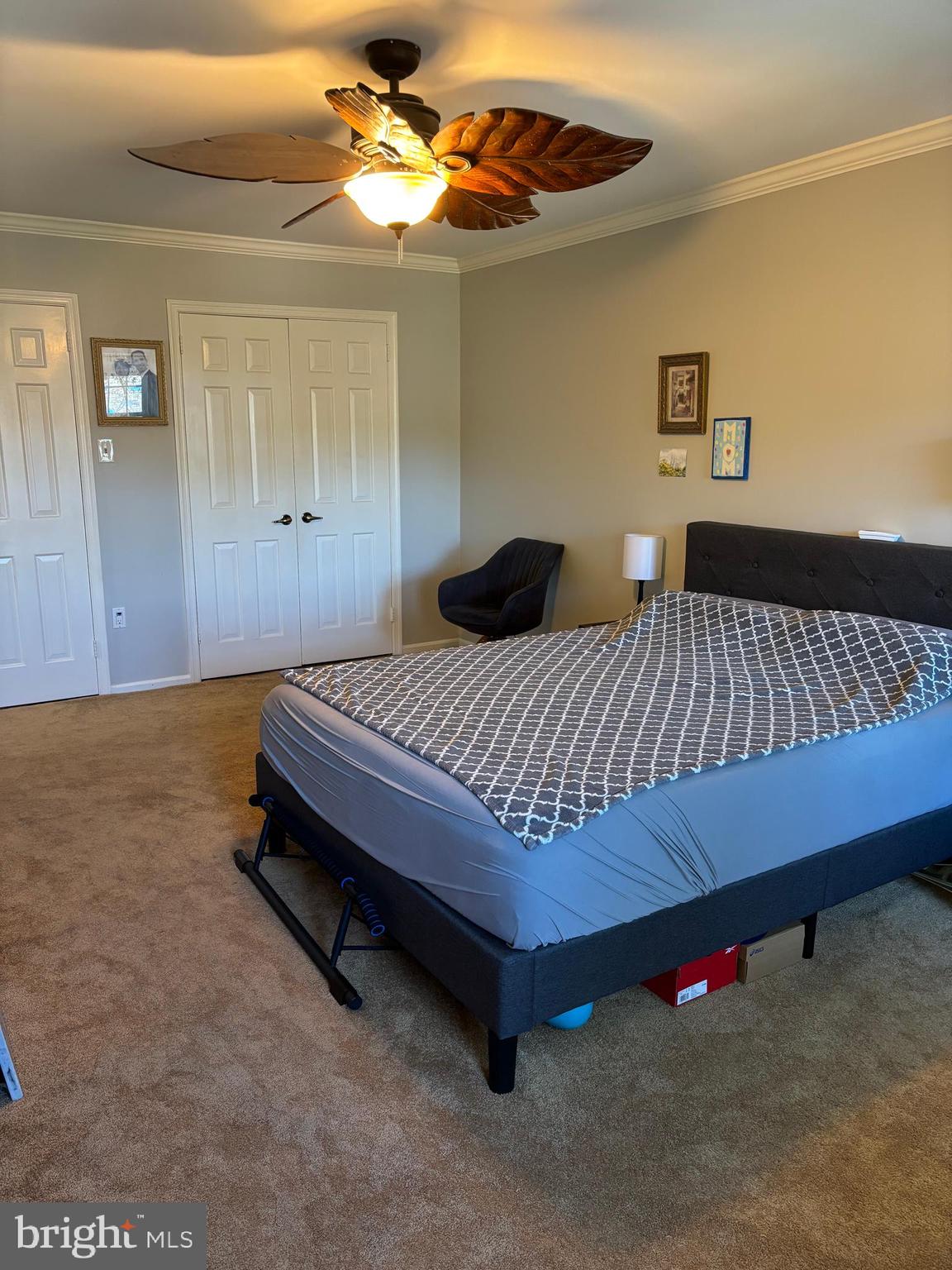 FOREST HILLS COMMONS - Residential Lease