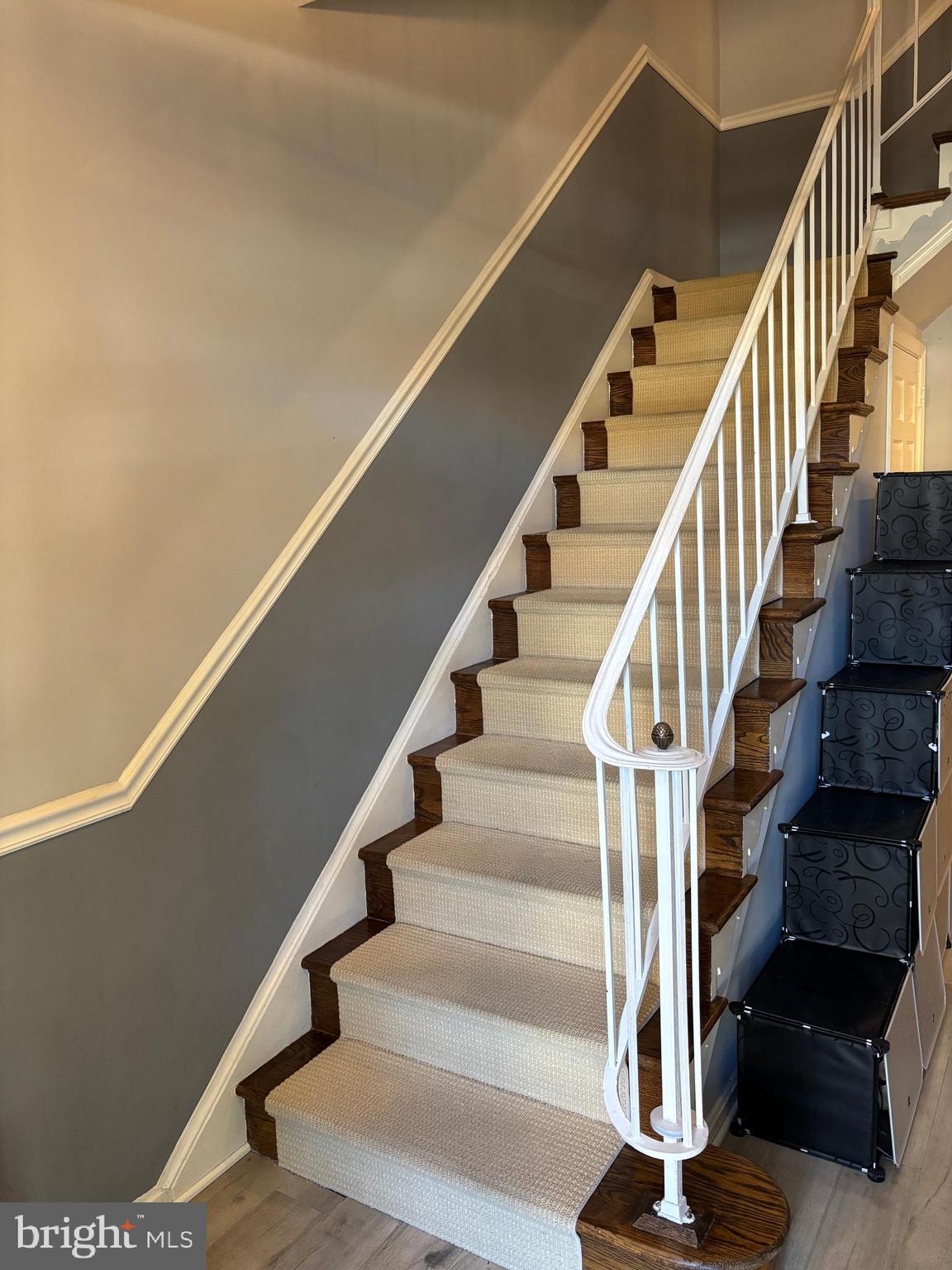 FOREST HILLS COMMONS - Residential Lease