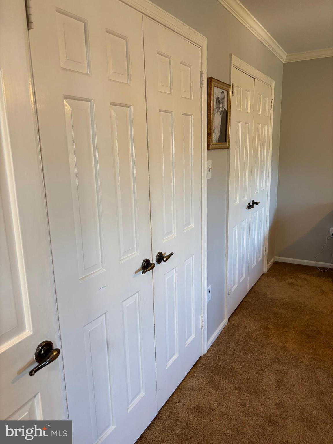 FOREST HILLS COMMONS - Residential Lease