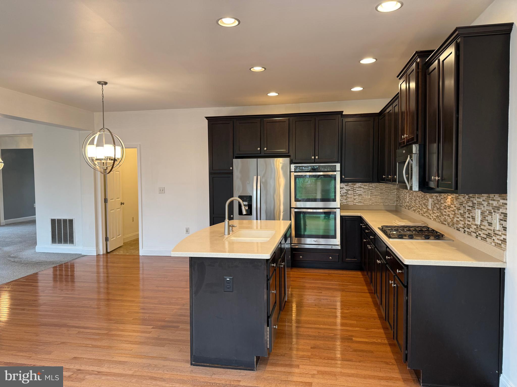 WINDSOR - Residential
